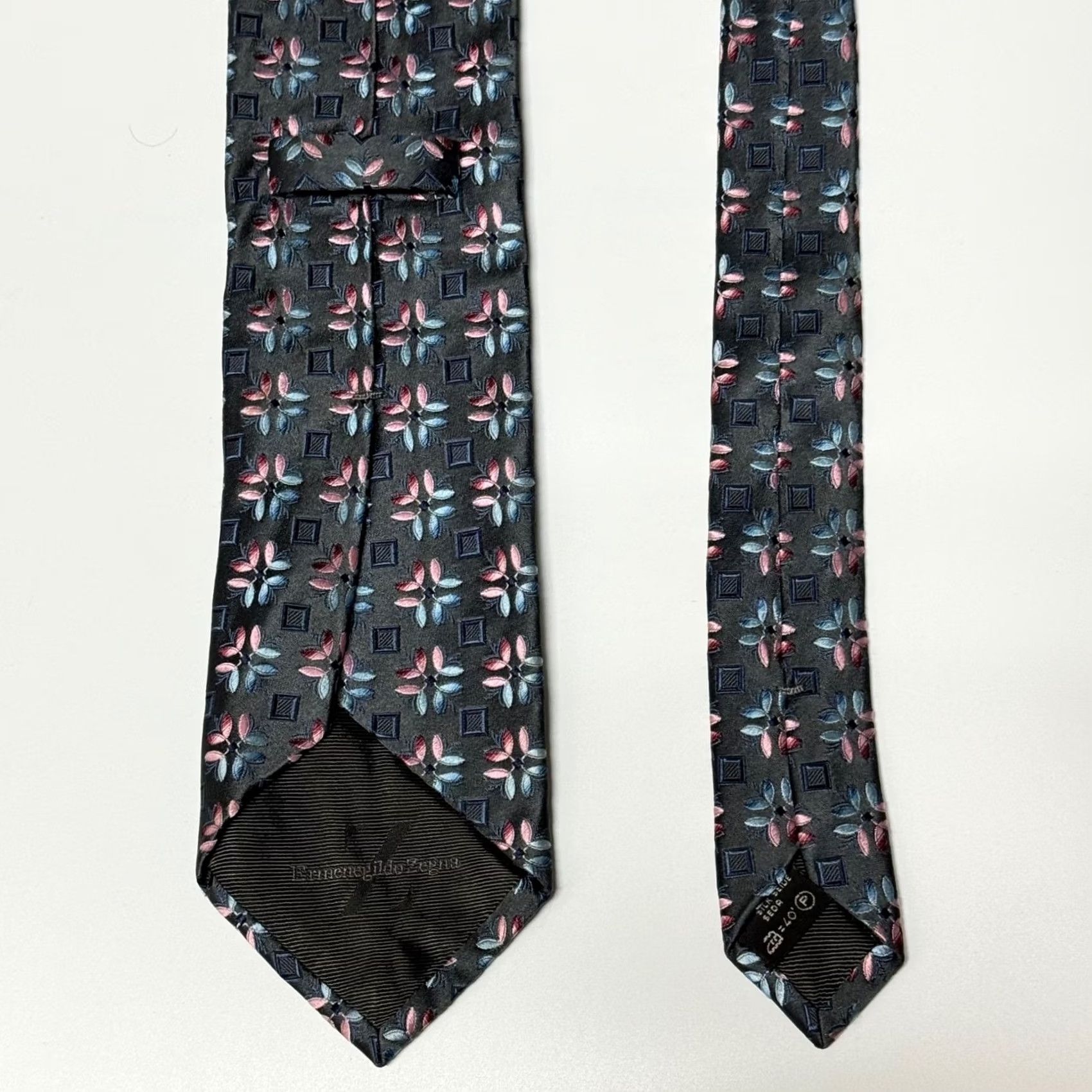 Ermenegildo Zegna VINTAGE Ermenegildo Zegna Tie Mens Gray Pink Jacquard Geometric Floral Silk Luxury Size ONE SIZE - 3 Thumbnail
