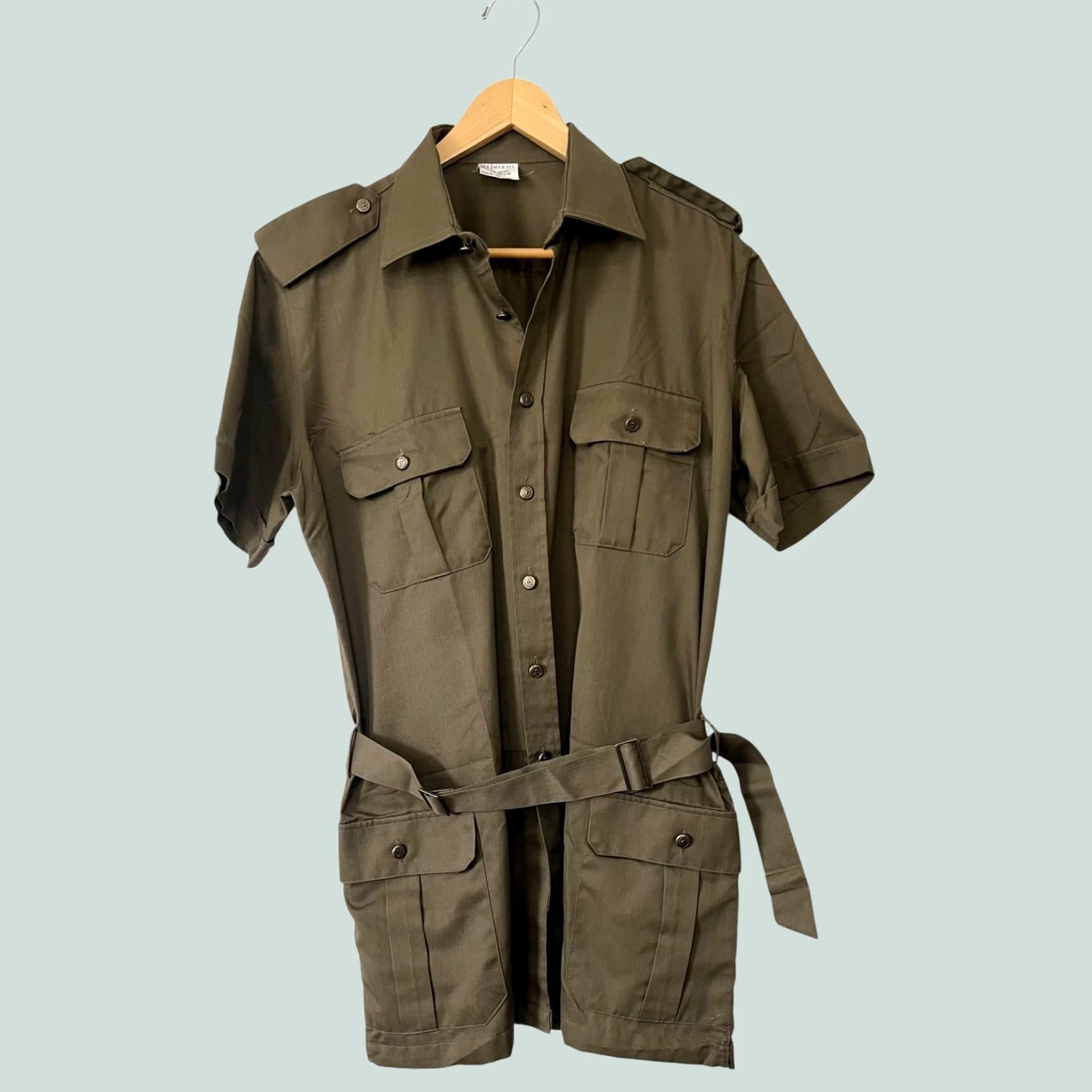 Vintage VINTAGE Italian Military Uniform Shirt Green Adult L 16/L/41 Mens Womens Shirt Green Military Uniform 16/L/41 Size US L / EU 52-54 / 3 - 1 Thumbnail