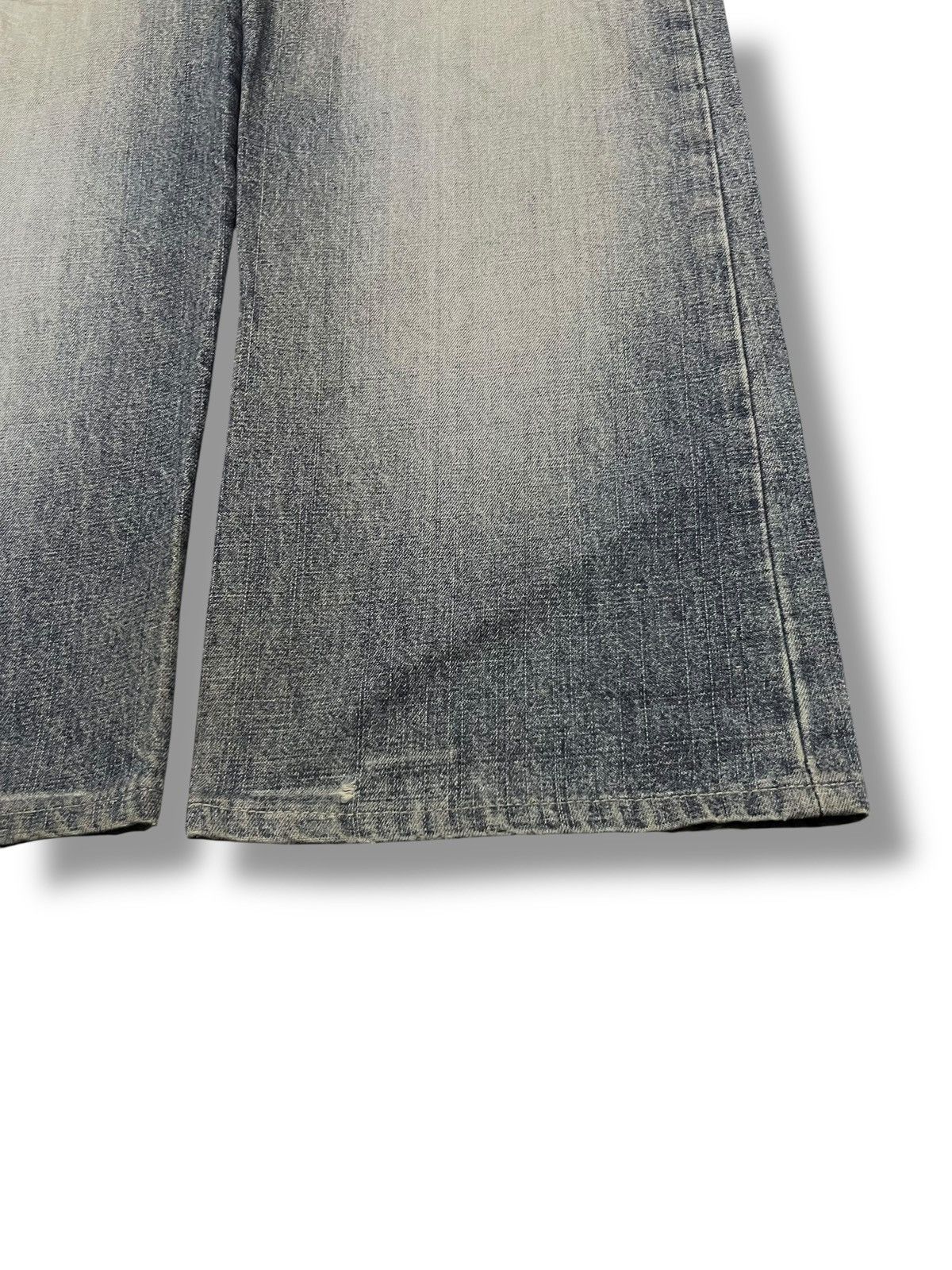 Obey × Shepard Fairey Baggy Vintage The Obey Fiend Club - Faded, Distressed Denim Size US 30 / EU 46 - 7 Thumbnail
