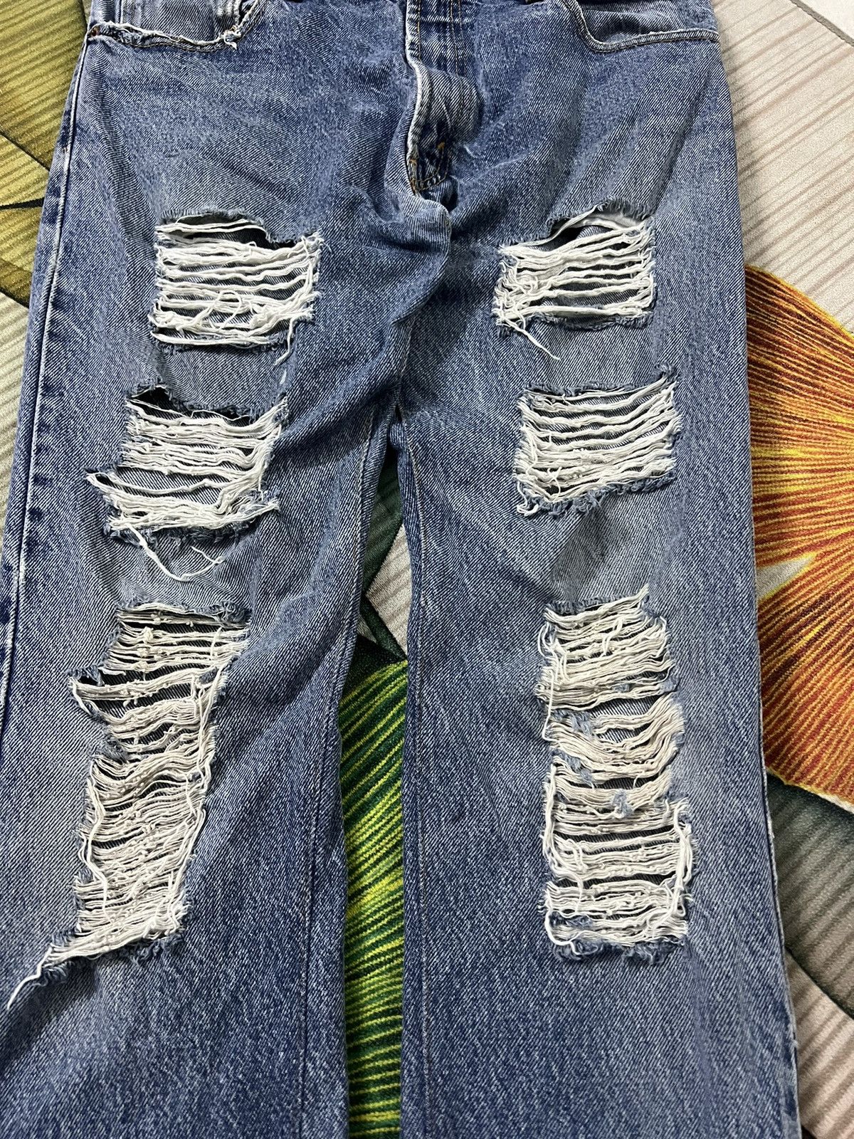 If Six Was Nine × Levi's × Levi's Vintage Clothing VINTAGE LEVIS 517 DISTRESSED RIPPED JEANS Size US 32 / EU 48 - 3 Thumbnail