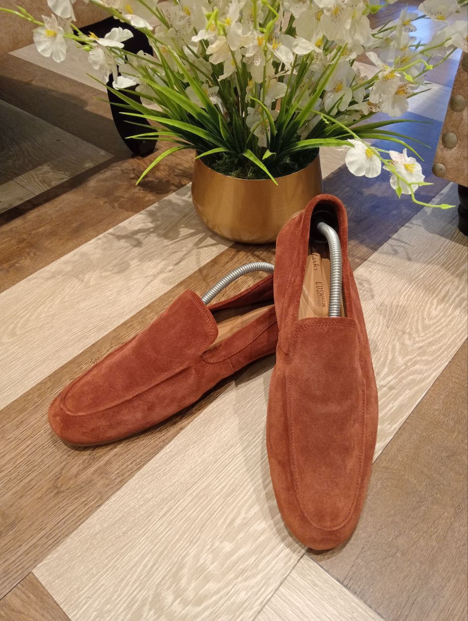 Clarks CLARKS CUSHION PLUS SUEDE LEATHER SHOES - BRICK SIZE 9.5 US Size US 9.5 / EU 42-43 - 11 Thumbnail