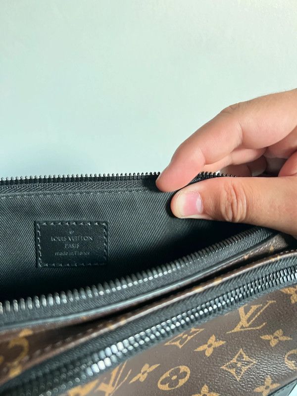 Louis Vuitton Louis Vuitton 2020 Monogram Belt Bag Size ONE SIZE - 8 Thumbnail