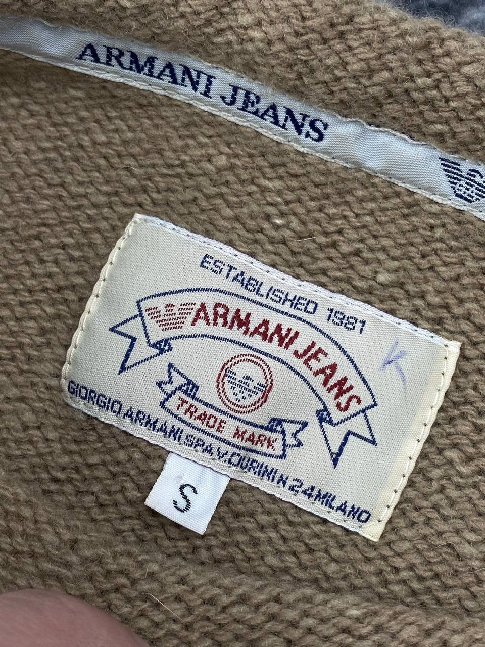 Armani Vintage Armani Jeans Knit Sweater Men Size S Beige Size US S / EU 44-46 / 1 - 5 Thumbnail