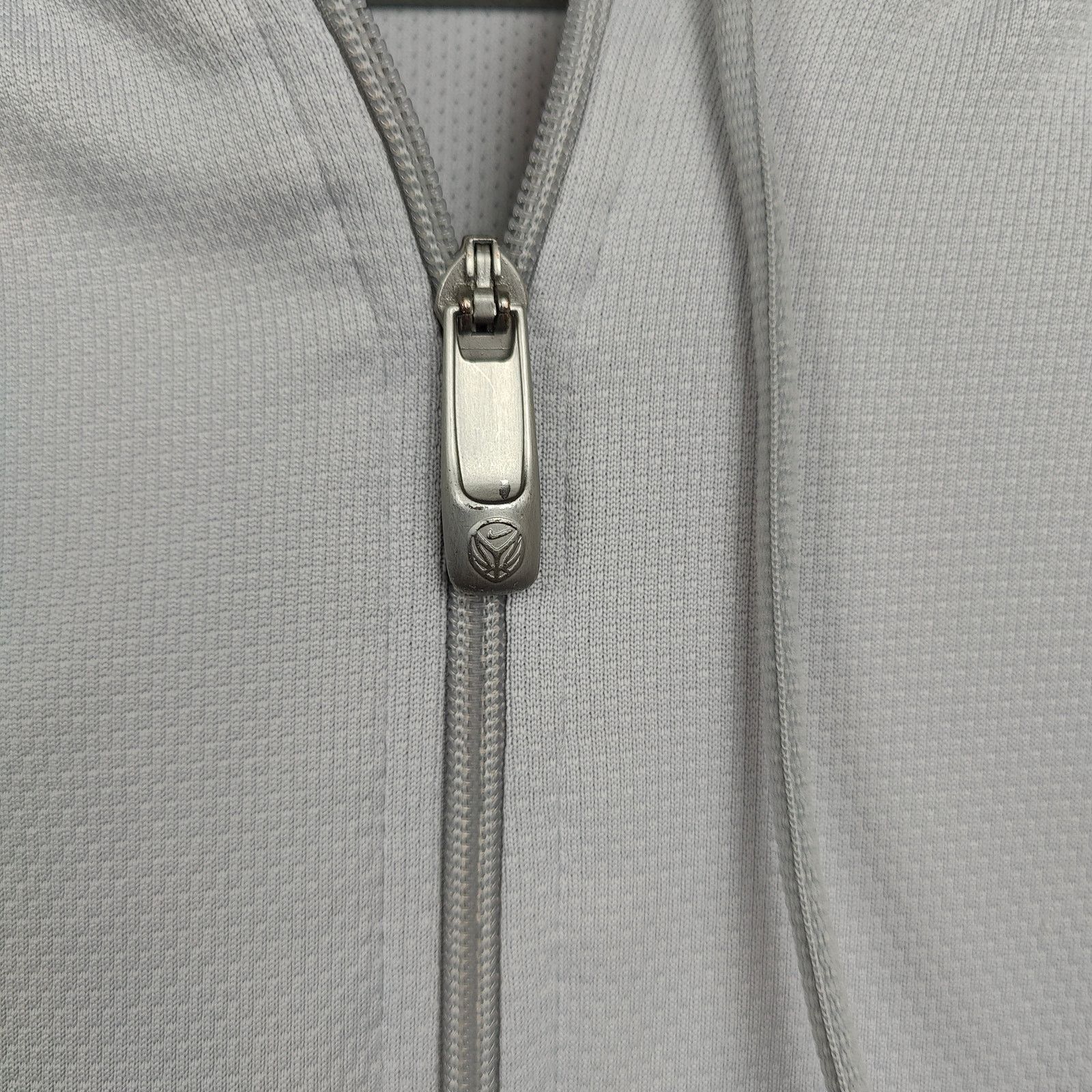 Nike Vintage Y2K Nike Jacket Mens XL Gray Mesh Blue Hooded Size US M / EU 48-50 / 2 - 3 Thumbnail
