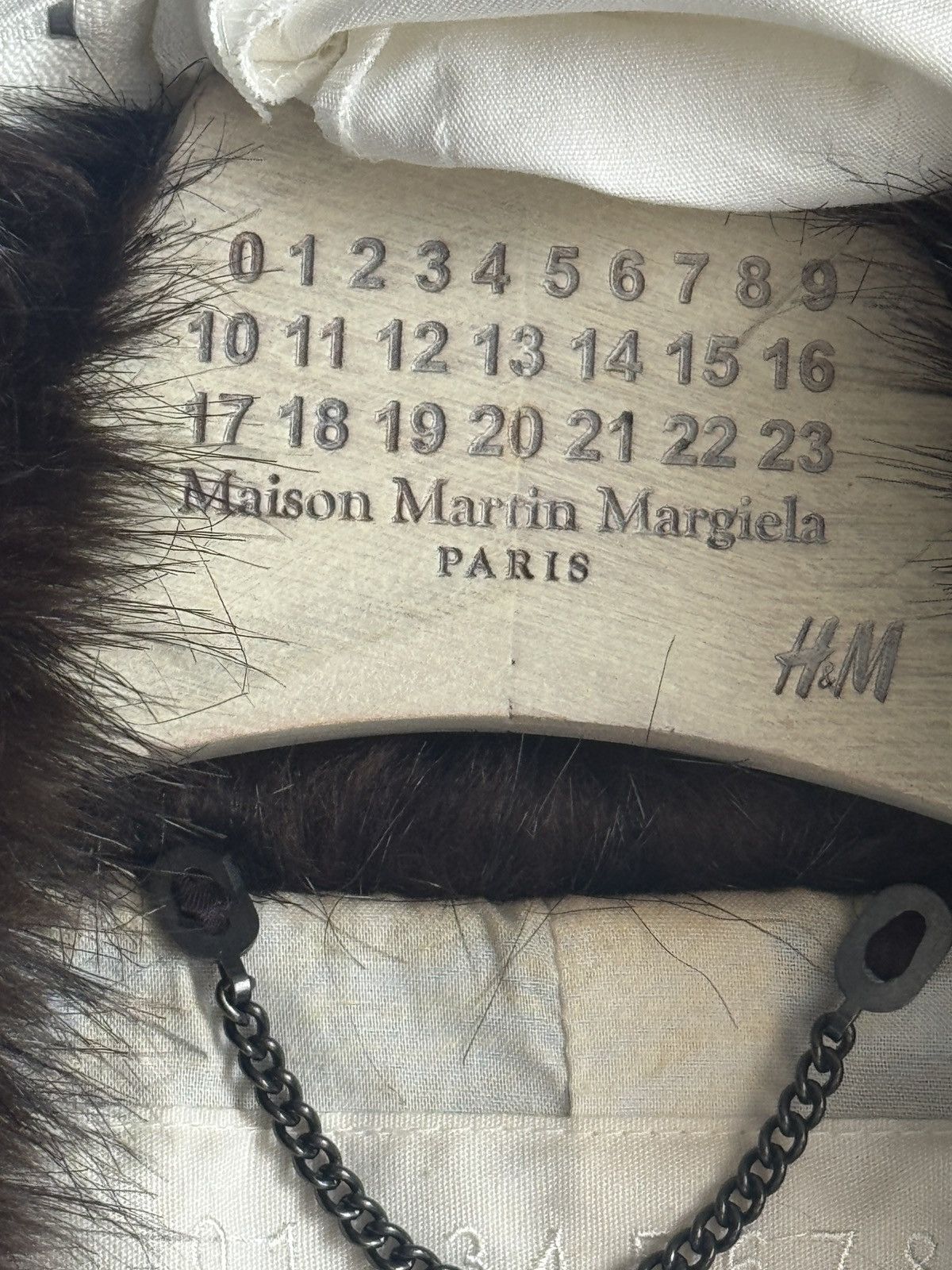 H&M × Maison Margiela Masion Martin Margiela x HM faux fur coat Size US S / EU 44-46 / 1 - 6 Thumbnail