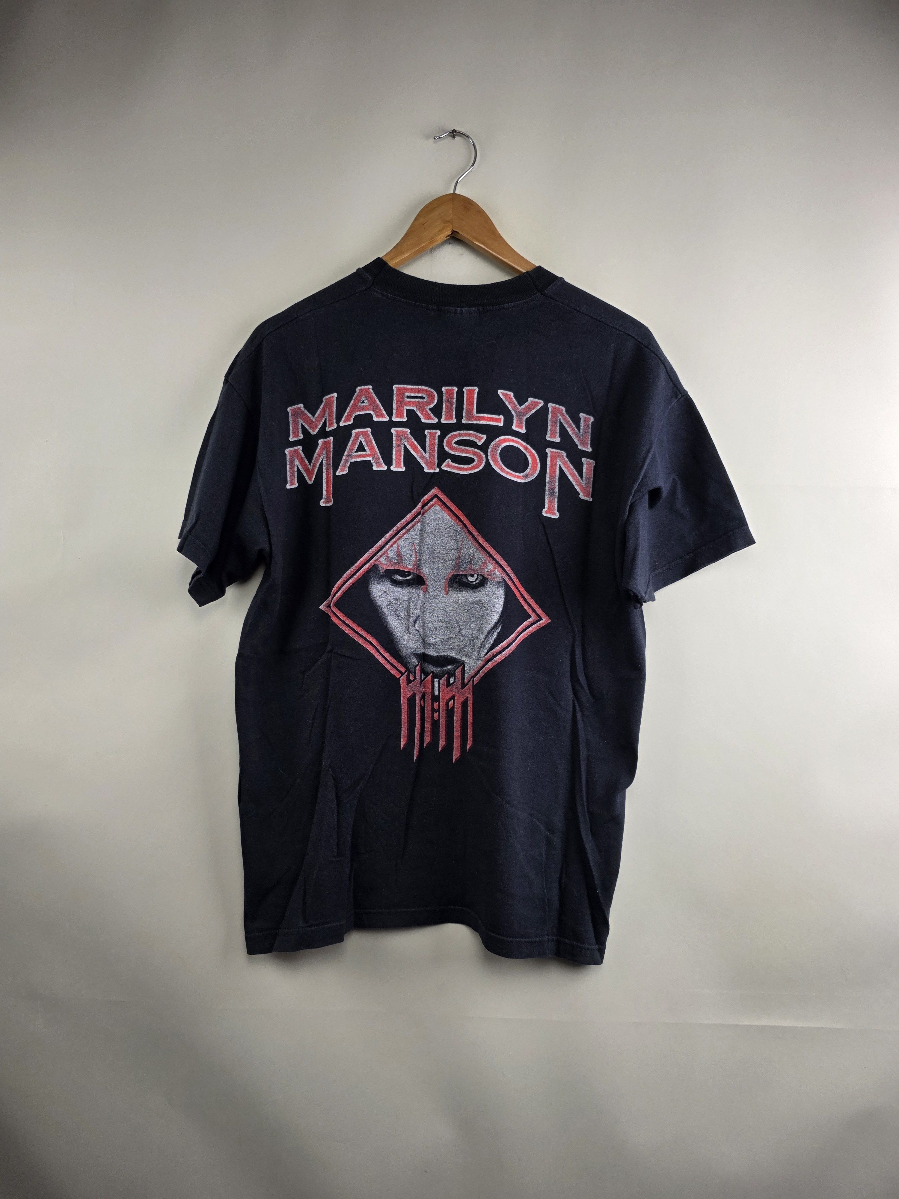 Band Tees 2000 Marilyn Manson Metal vintage 90s tee L 22" 28" Size US L / EU 52-54 / 3 - 6 Thumbnail