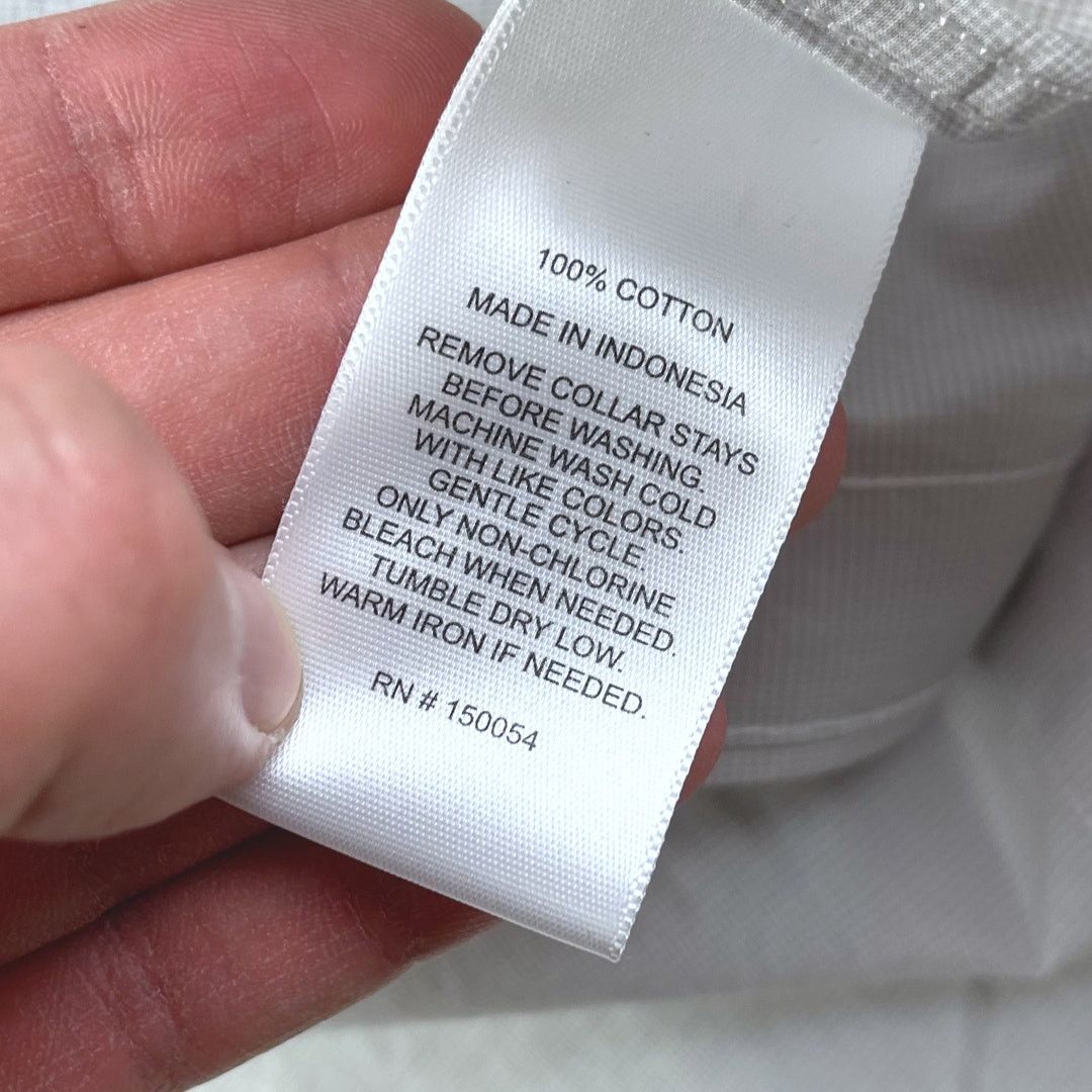 Other Thomas Payne London Button Down Mens LS Light Gray Large EUC Size US L / EU 52-54 / 3 - 7 Thumbnail