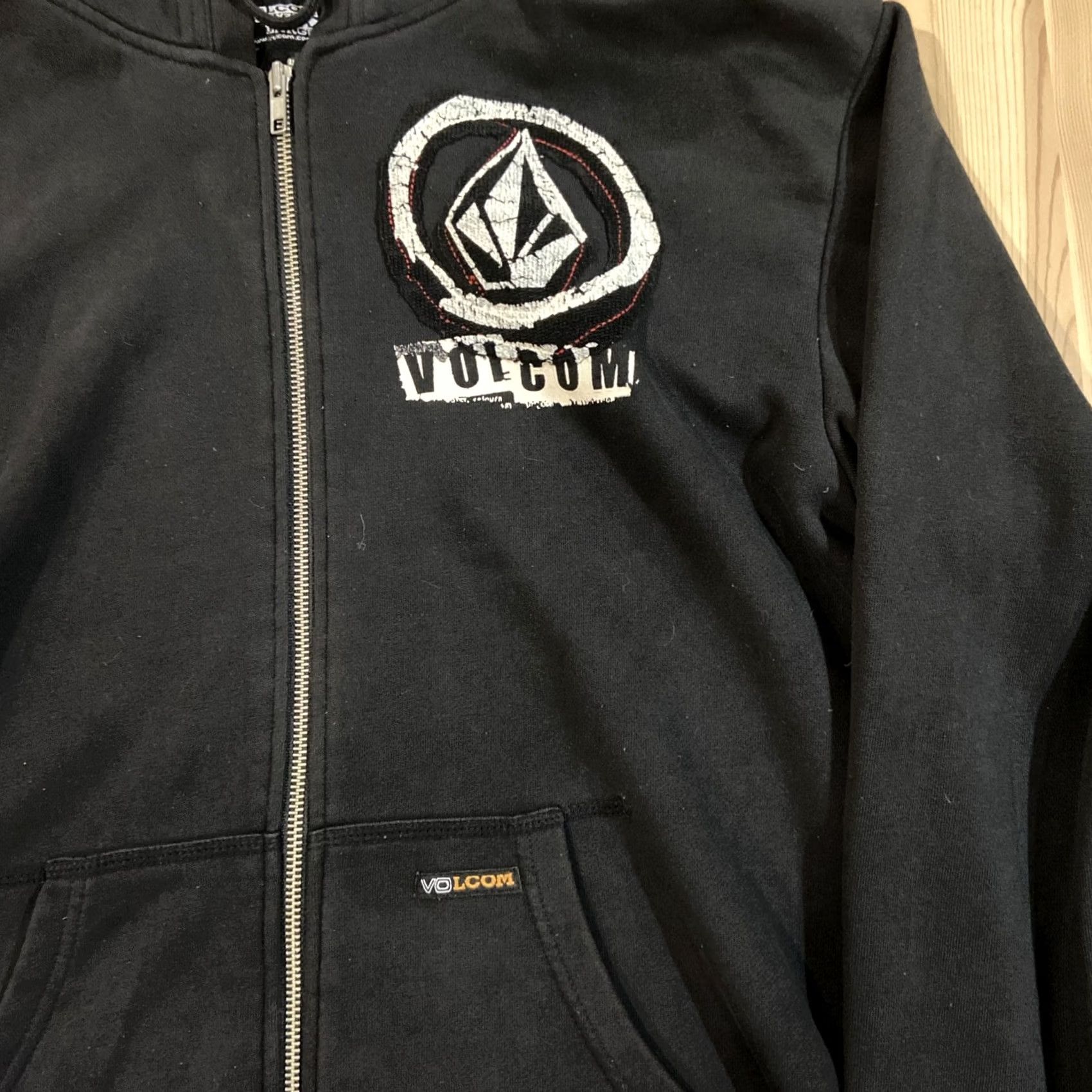 Volcom VINTAGE Volcom Hoodie Zip Up Sweatshirt Men L Grunge Y2K Pattern Striped White Cotton Fleece Full Zip Size US L / EU 52-54 / 3 - 2 Thumbnail