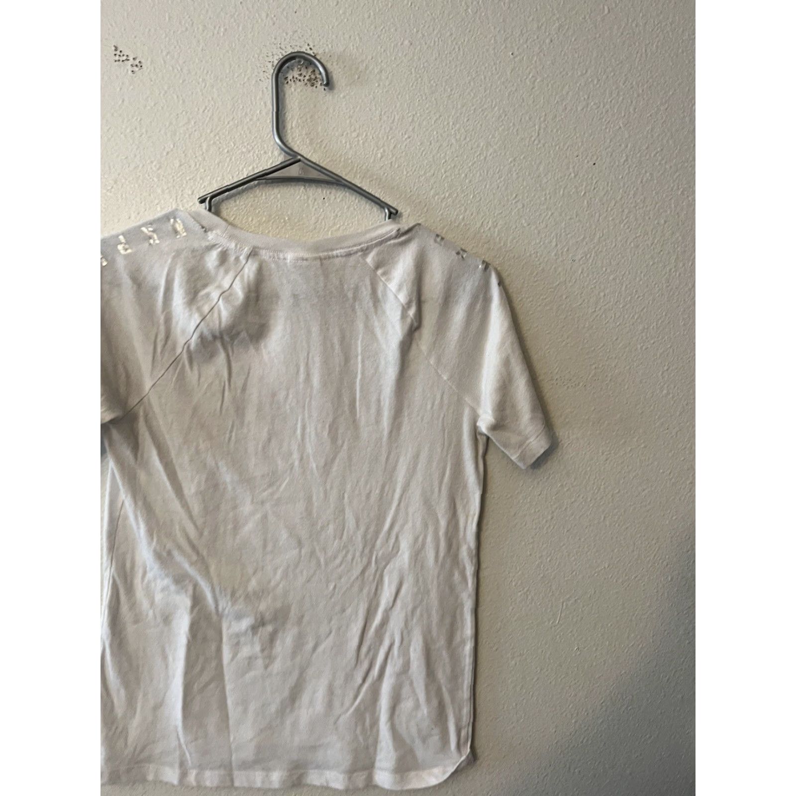 Victoria's Secret **Victoria's Secret White T-Shirt Crew Neck Sz XS Cotton** Victoria's Secret White T-Shirt Crew Neck Sz XS Cotton Size XS / US 0-2 / IT 36-38 - 2 Thumbnail