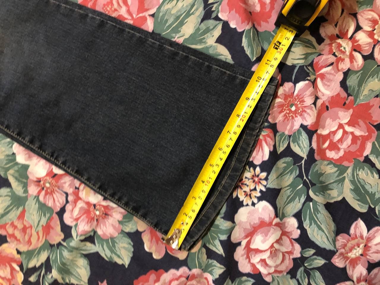 Dolce & Gabbana blue jeans Vintage Y2K Dolce&Gabbana luxury Denim pants Size 29" - 18 Thumbnail