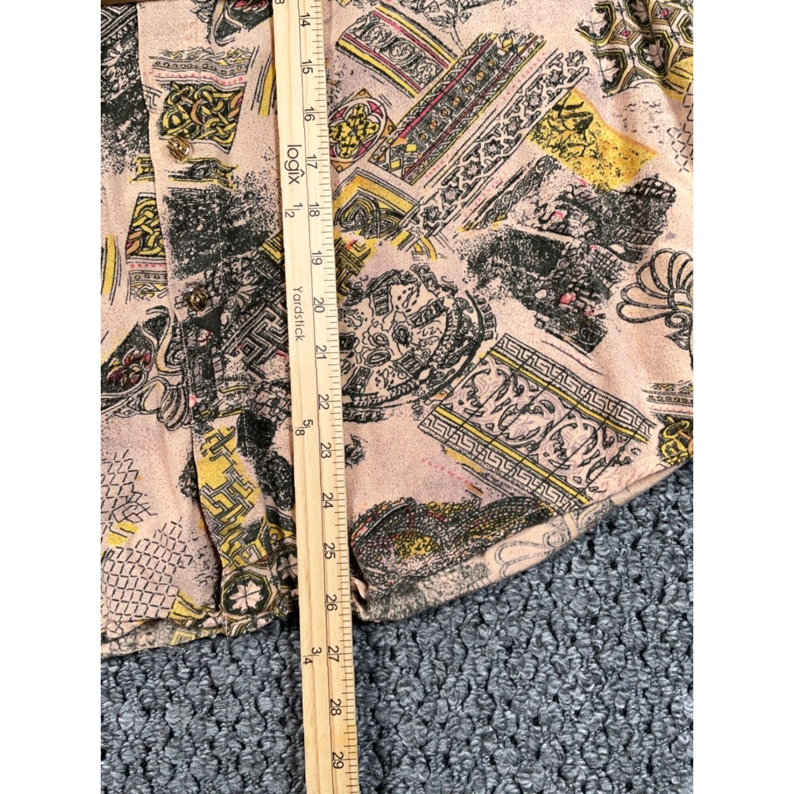 Vintage VINTAGE Men's XL Beige Abstract Pattern Shirt 90s Boho Hippie Retro Rayon Button-Up Casual Size US XL / EU 56 / 4 - 7 Thumbnail