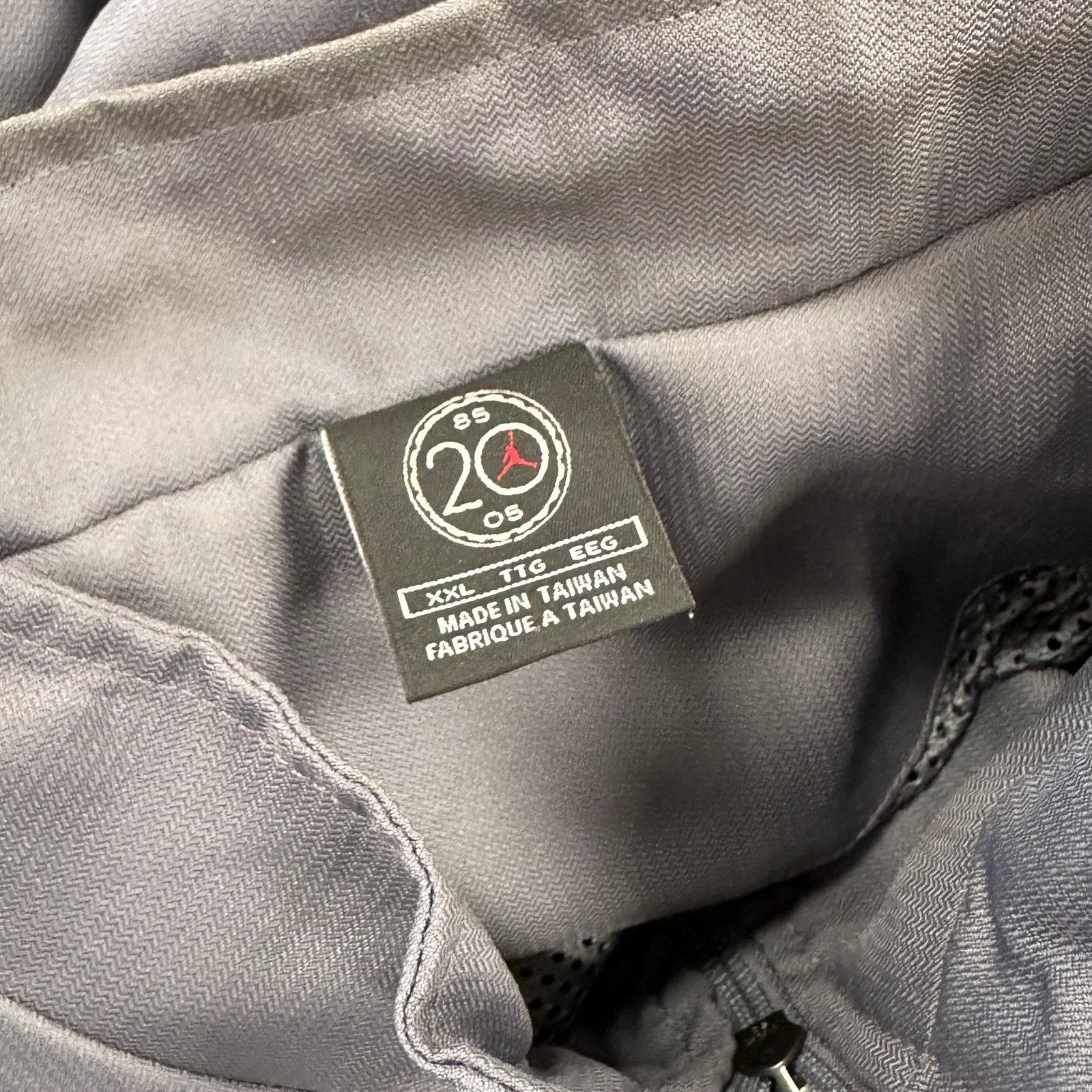 Jordan Brand Vintage 2000s Jordan Brand Zip Up Jacket Gray XXL 2XL B13 Size US XXL / EU 58 / 5 - 5 Thumbnail