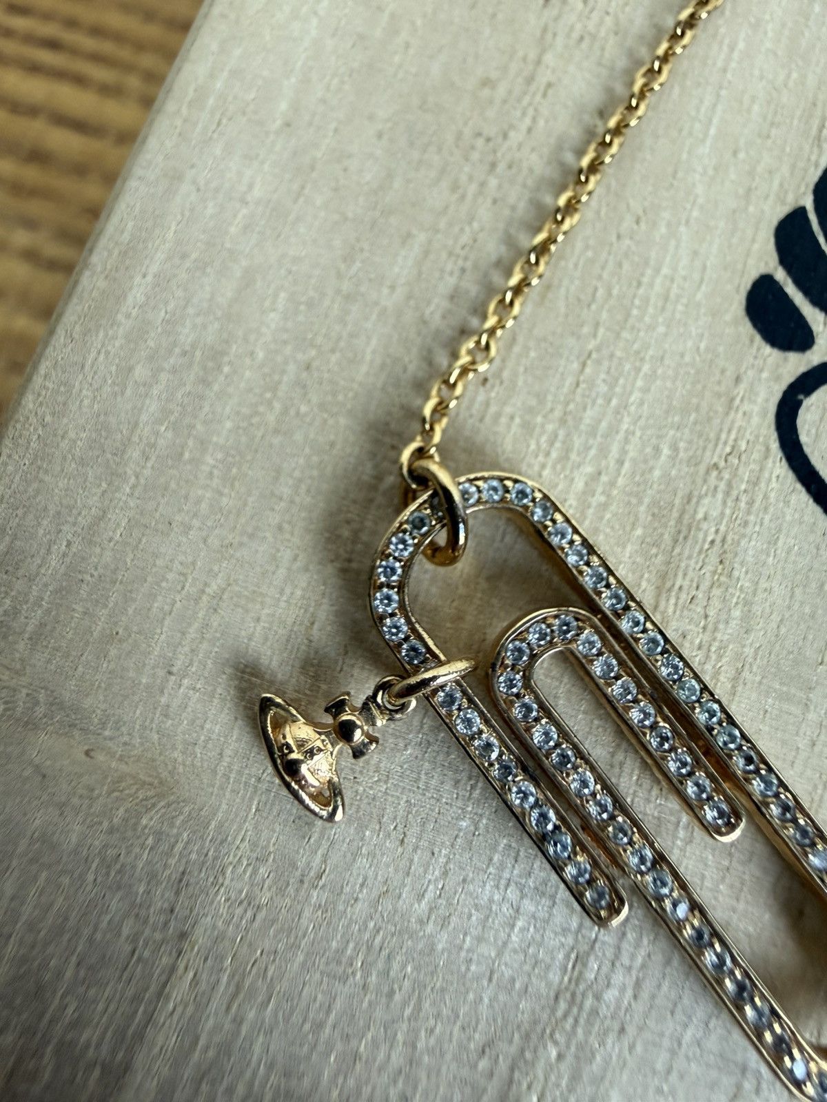 Vivienne Westwood Vivienne Westwood Doreen Paperclip Pendant Necklace In Gold Size ONE SIZE - 3 Thumbnail