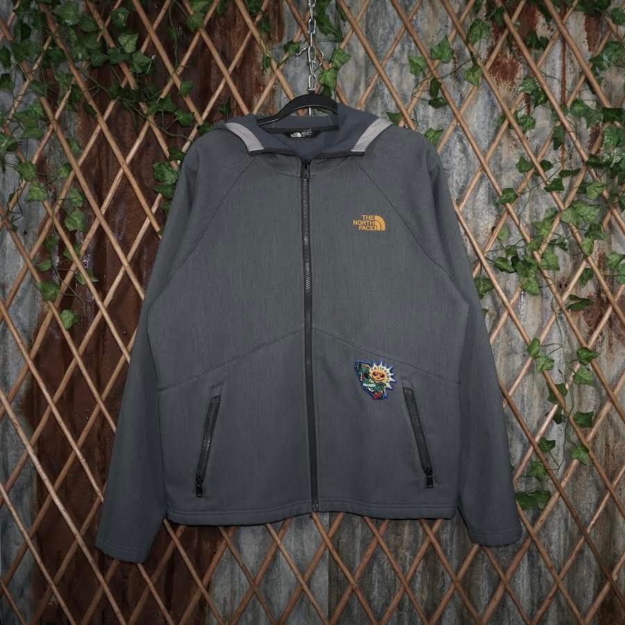 The North Face L- Vintage / Y2K The North Face embroidered active jacket Size US L / EU 52-54 / 3 - 1 Thumbnail