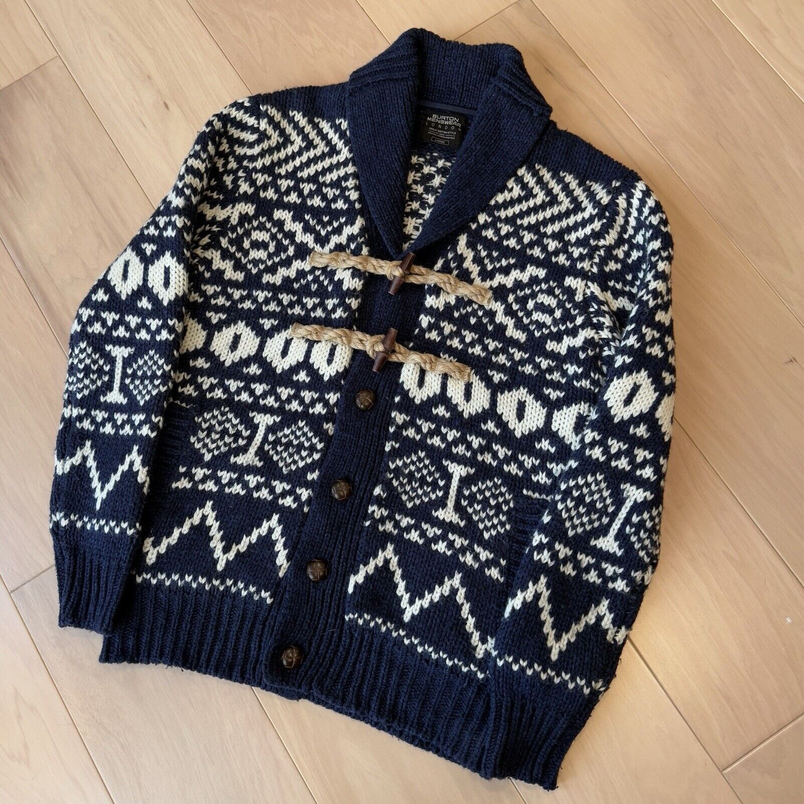 Burton Burton London Cardigan Large Blue Wool Toggle Cowichan Heavy Size US L / EU 52-54 / 3 - 10 Thumbnail