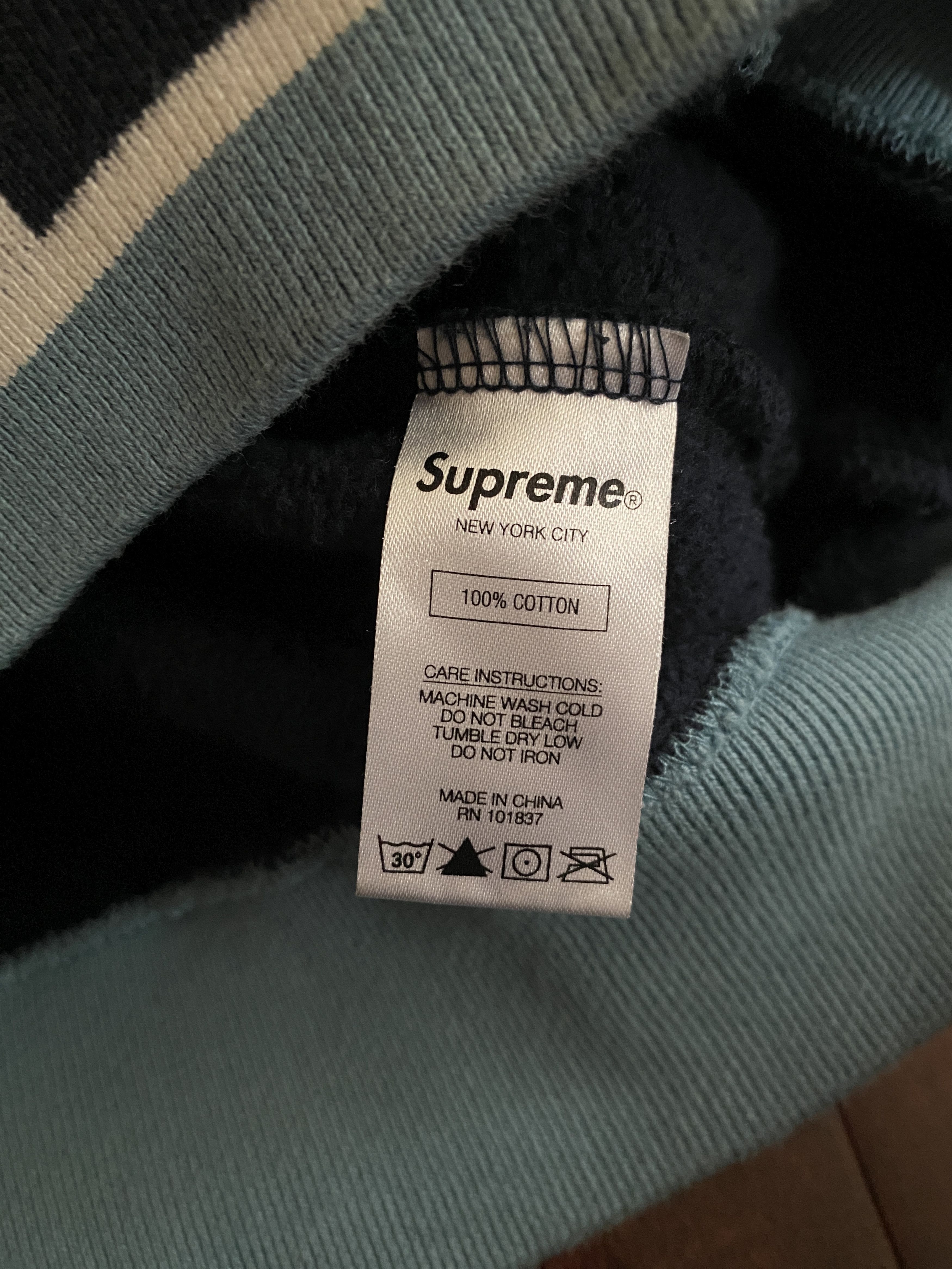 Supreme Striped Rib Hooded Sweatshirt FW18 Size US L / EU 52-54 / 3 - 6 Thumbnail