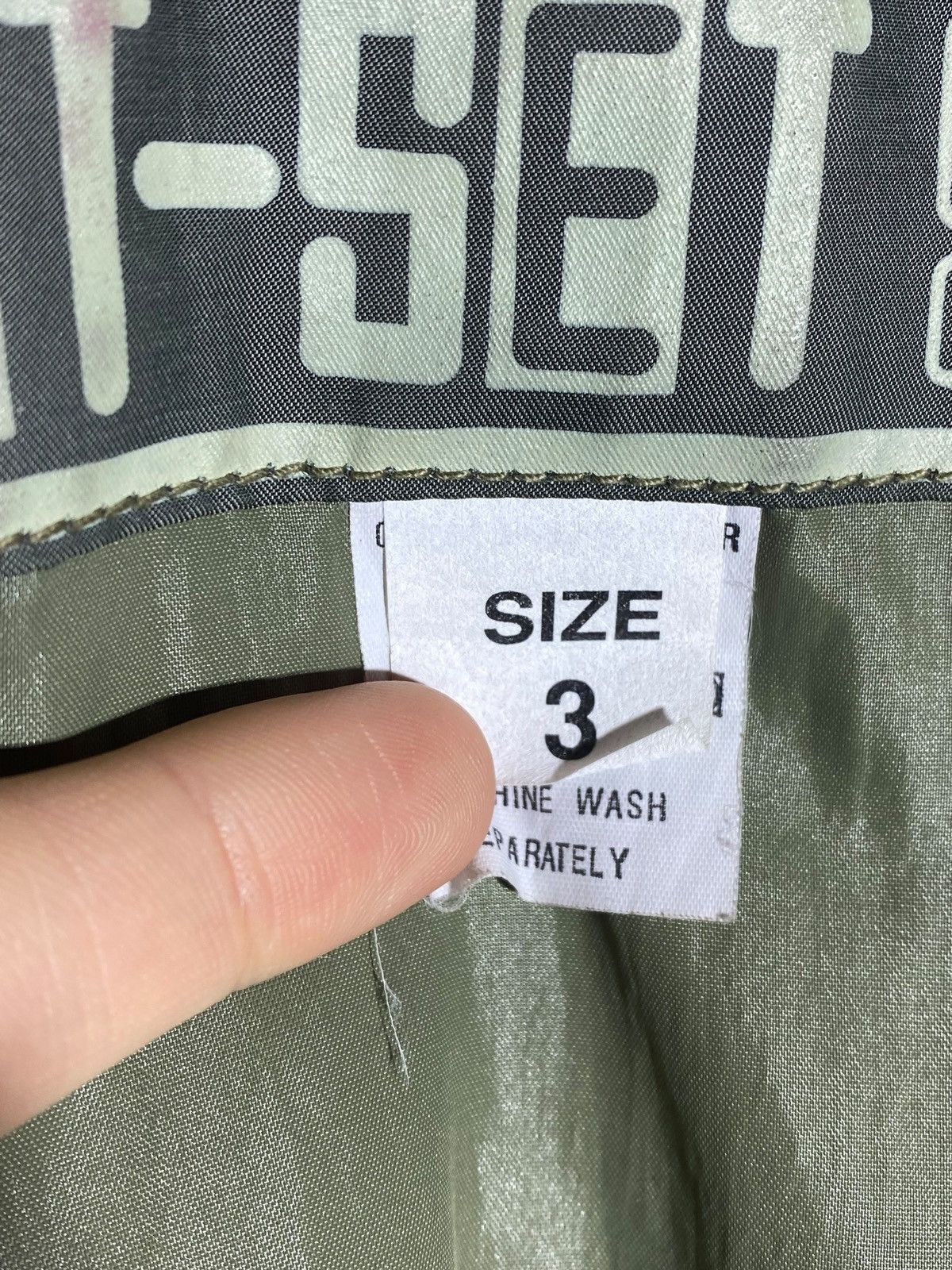 JET SET Vintage 90s Jet Set Ski Jacket Nylon Rare Black Size 3 Size US L / EU 52-54 / 3 - 24 Thumbnail