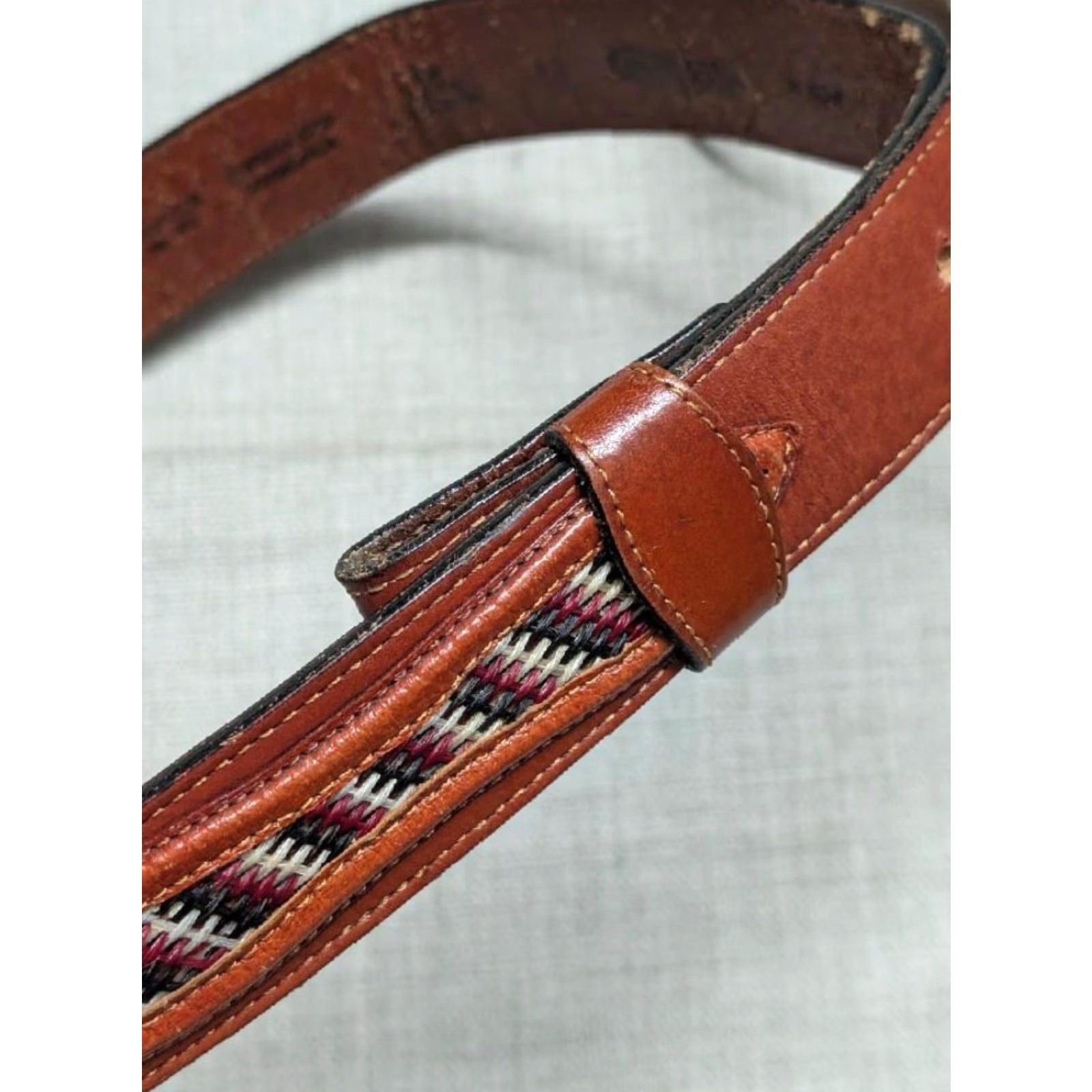 Vintage VINTAGE Nocona belt HORSE HAIR braided inset Western belt 1-1/2" 44 brown Mens Size 44 - 3 Thumbnail