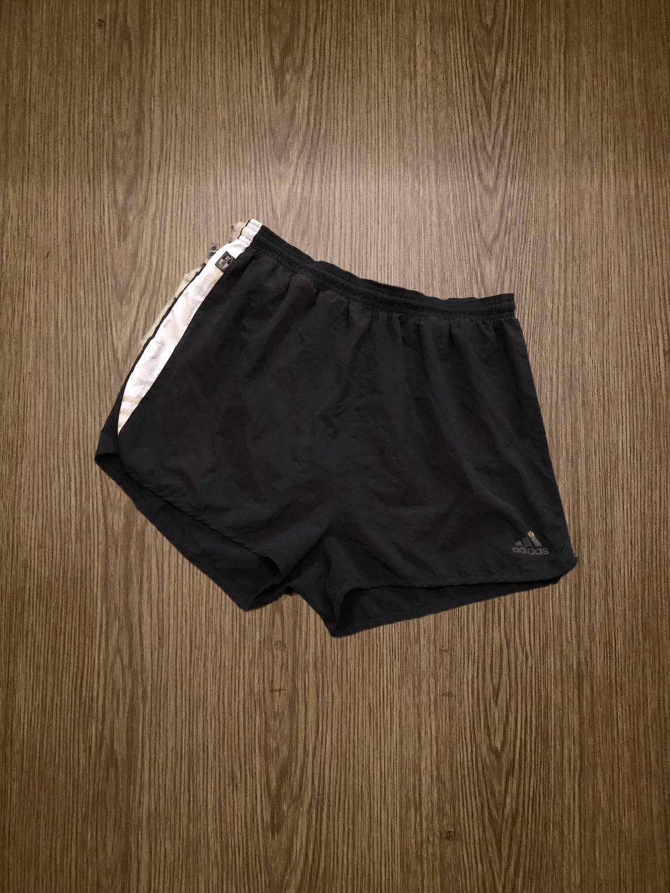 Adidas Vintage Adidas Shorts Y2k Size US 34 / EU 50 - 1 Thumbnail