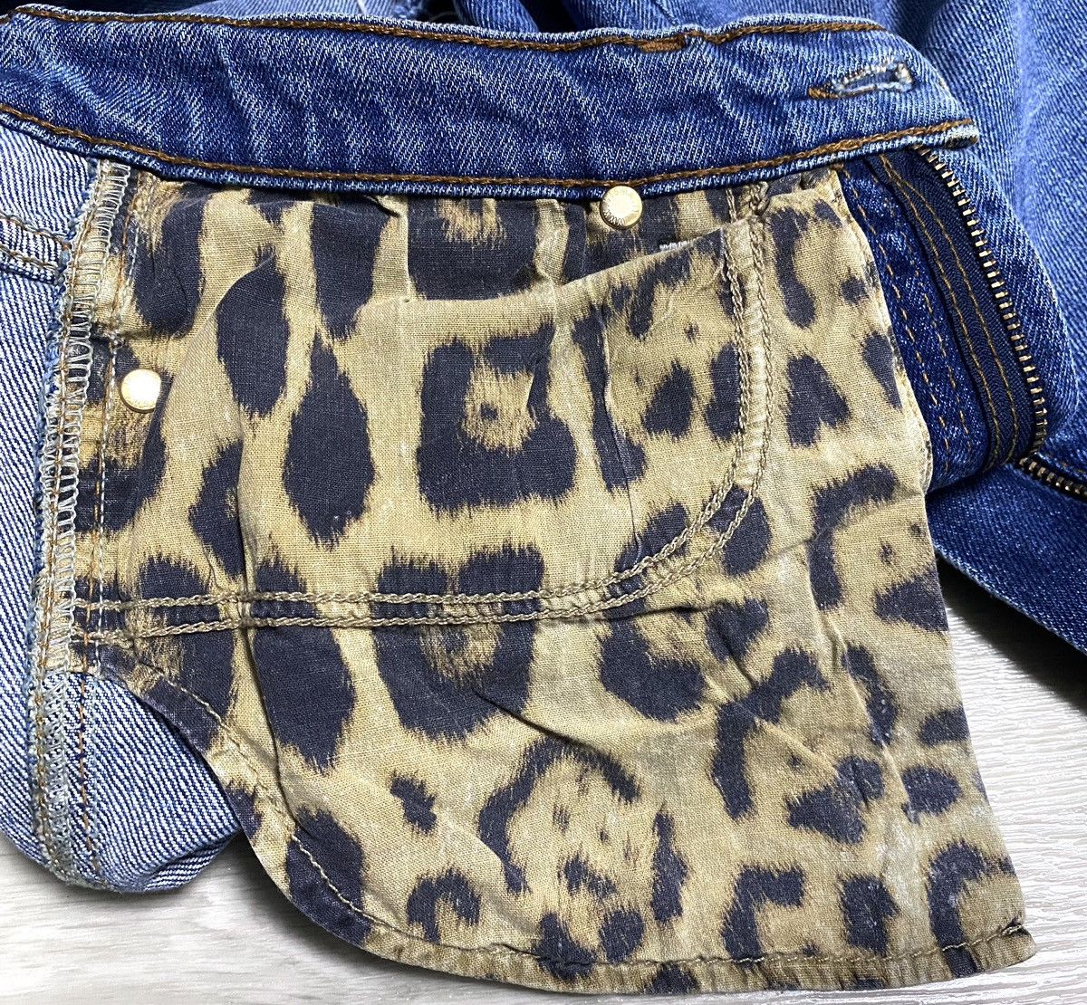 Roberto Cavalli Roberto Cavalli Washed Torn Fringed Distressed Jeans Denim Size 27" / US 4 / IT 40 - 17 Thumbnail