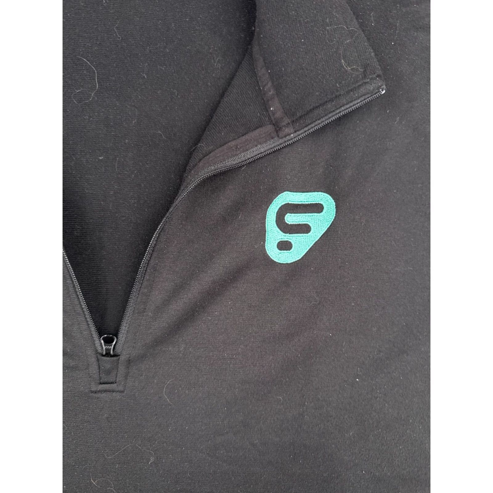 The North Face The North Face Shirt Mens XL Gray 1/4 Zip Mock Neck Long Sleeve Fleece Pullover Embroidered Logo Zipper Casual Activewear Sports Outdoor Size US XL / EU 56 / 4 - 6 Thumbnail