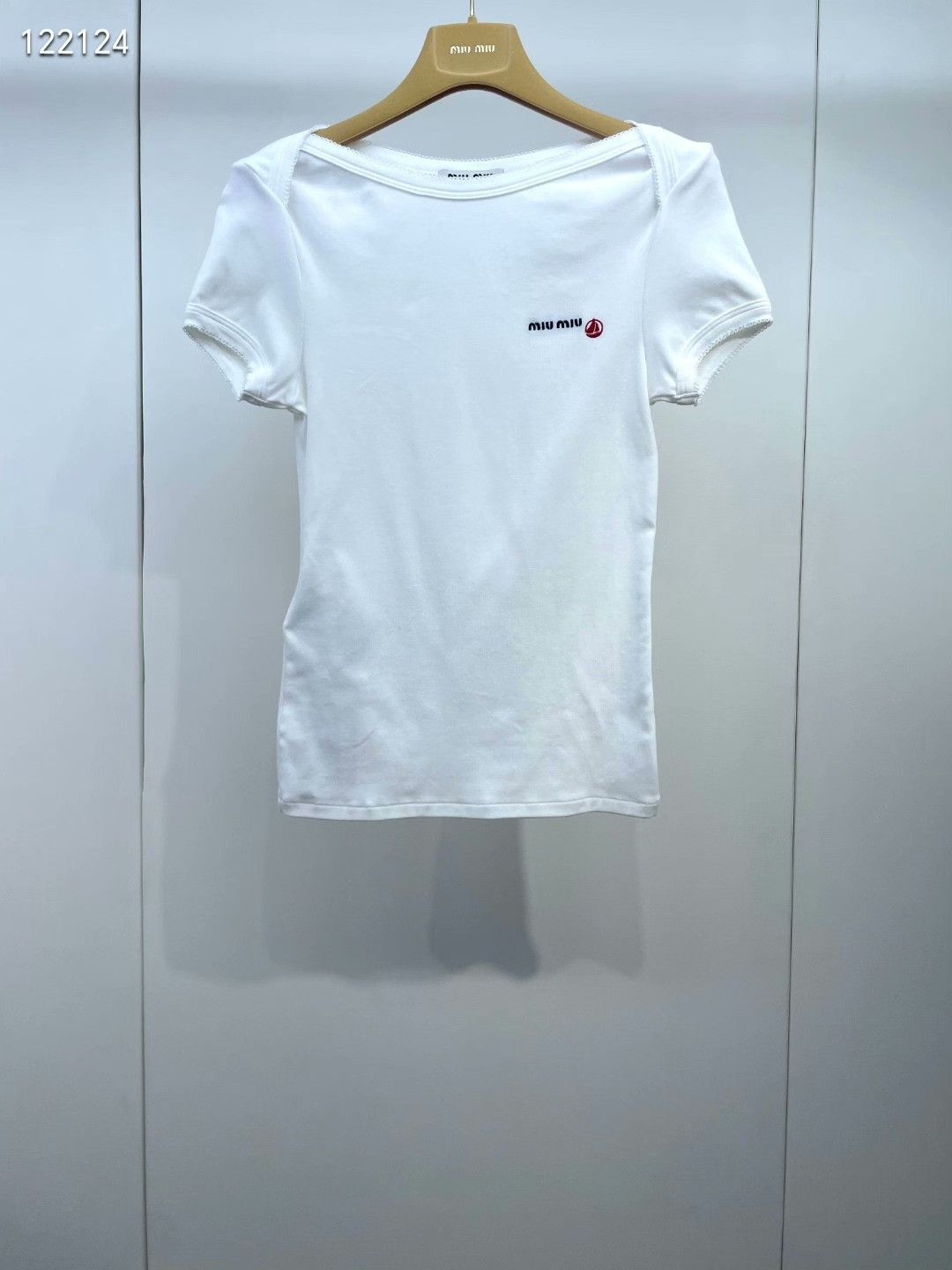 Miu Miu Miumiu Slim Lace Embroidered Short-Sleeve Size S / US 4 / IT 40 - 1 Thumbnail