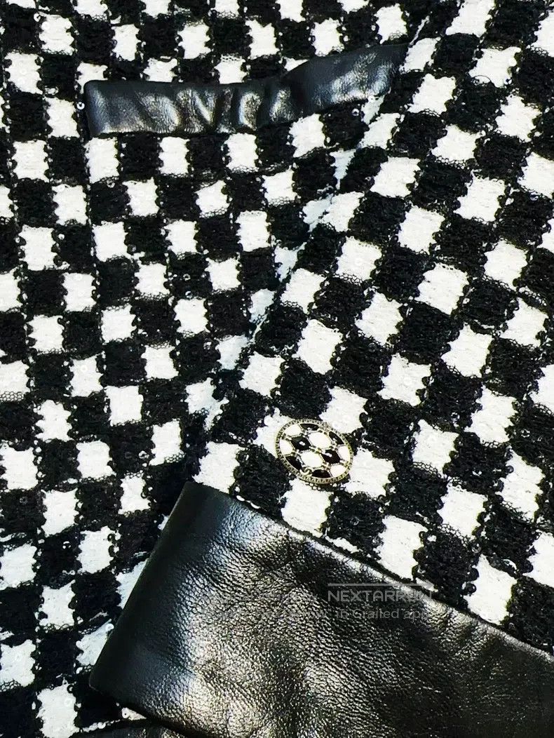 Chanel Chanel 17B high-grade black and white colour-matched brigh Size XS / US 0-2 / IT 36-38 - 5 Thumbnail