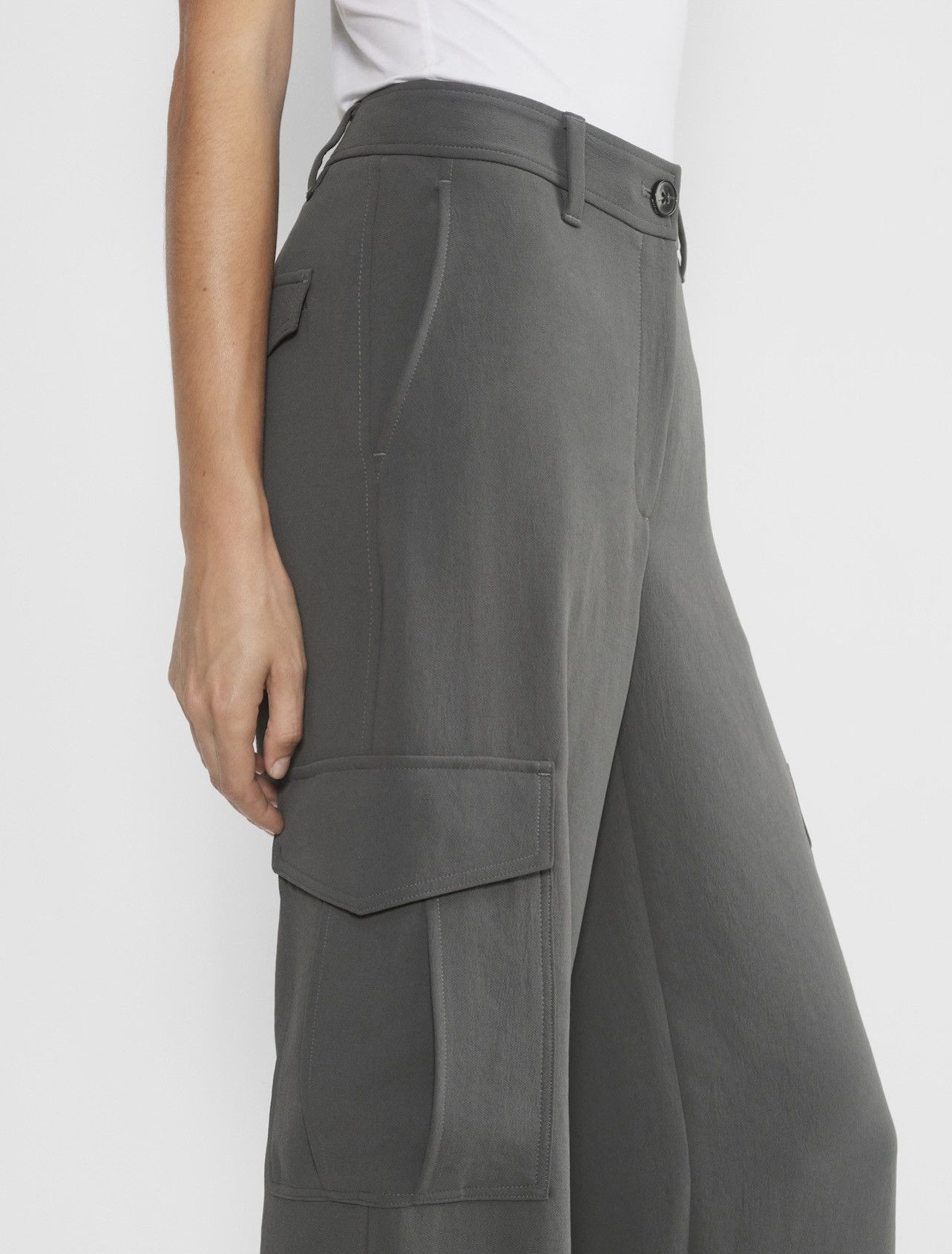 Aritzia Aritzia Wilfred Bridger Cargo Pant Size 30" / US 8 / IT 44 - 4 Thumbnail
