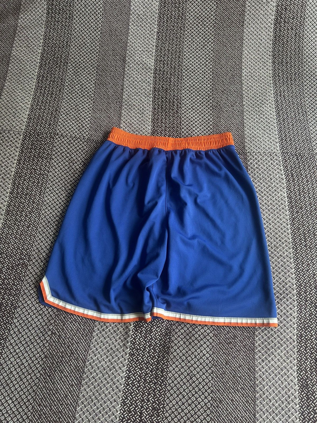 Adidas New York Knicks NBA Vintage Basketball Shorts Size L
