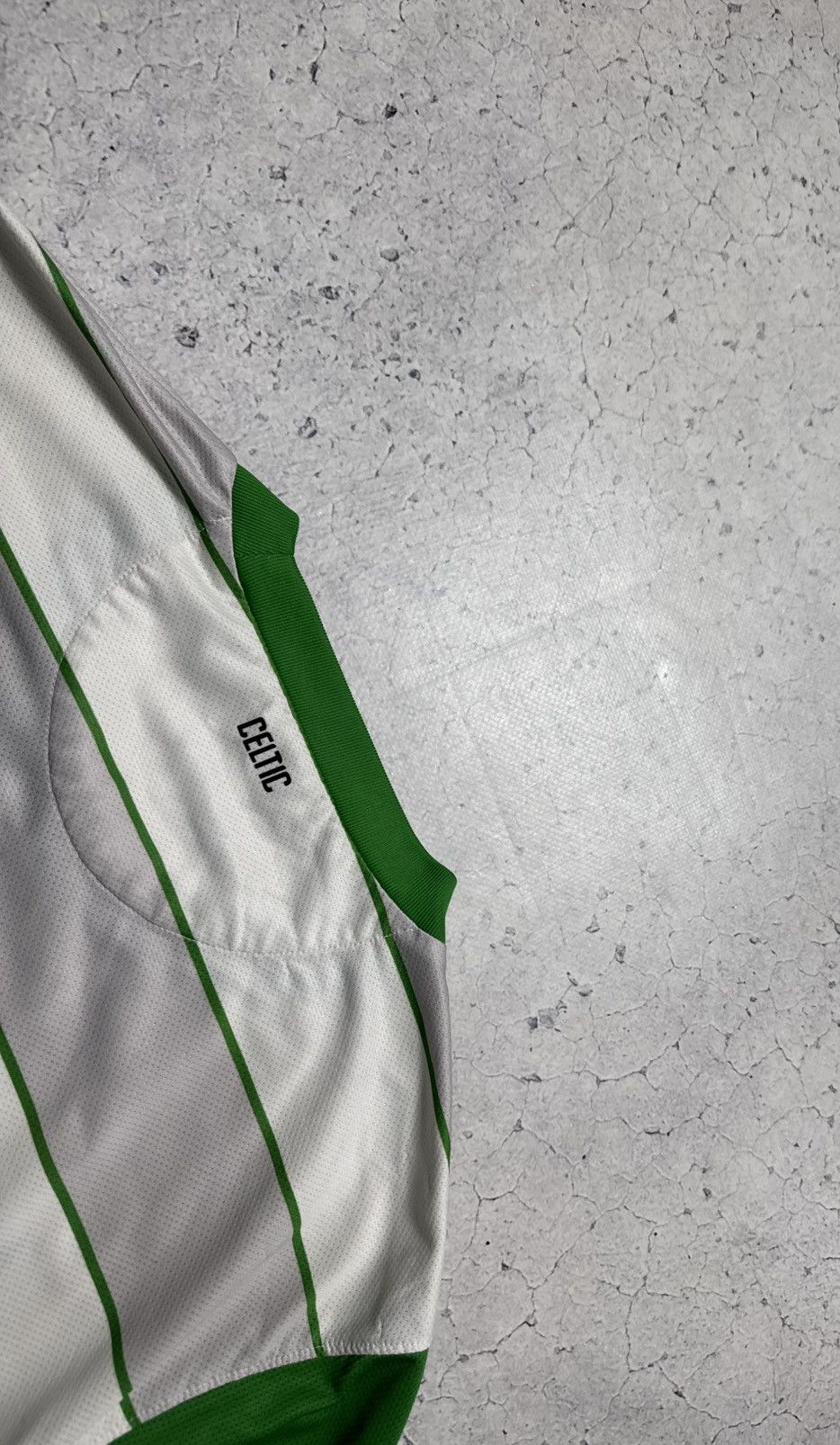 Nike Nike FC Celtic 2011/2012 Vintage Soccer Jersey Long Sleeve Size US M / EU 48-50 / 2 - 12 Thumbnail