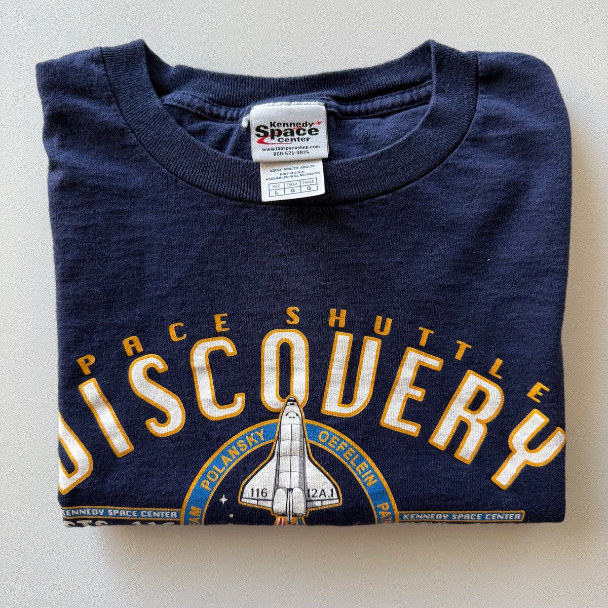 Vintage 2006 Vintage NASA STS-116 Discovery Tee Size US L / EU 52-54 / 3 - 5 Thumbnail