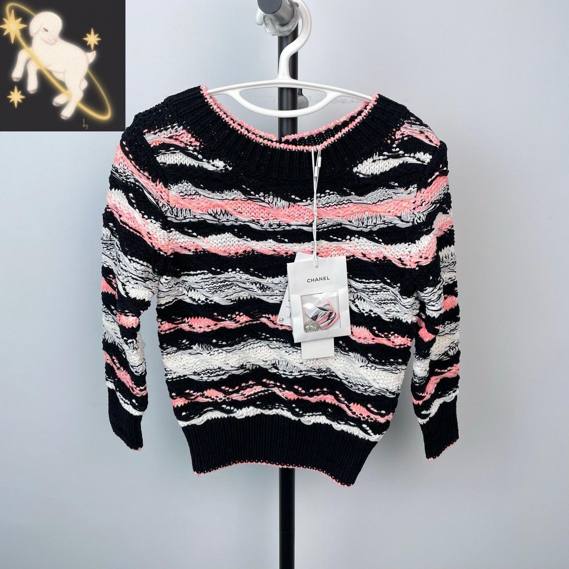 Chanel Chanel Multi Sweater S Women Size S / US 4 / IT 40 - 1 Thumbnail