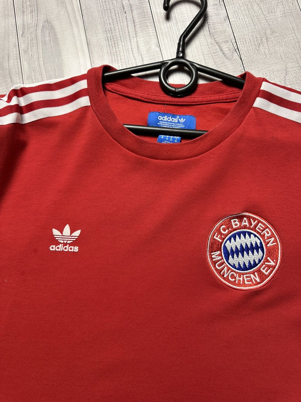 Adidas × Vintage Vintage adidas Bayern Munich soccer jersey long sleeve M Size US M / EU 48-50 / 2 - 5 Thumbnail