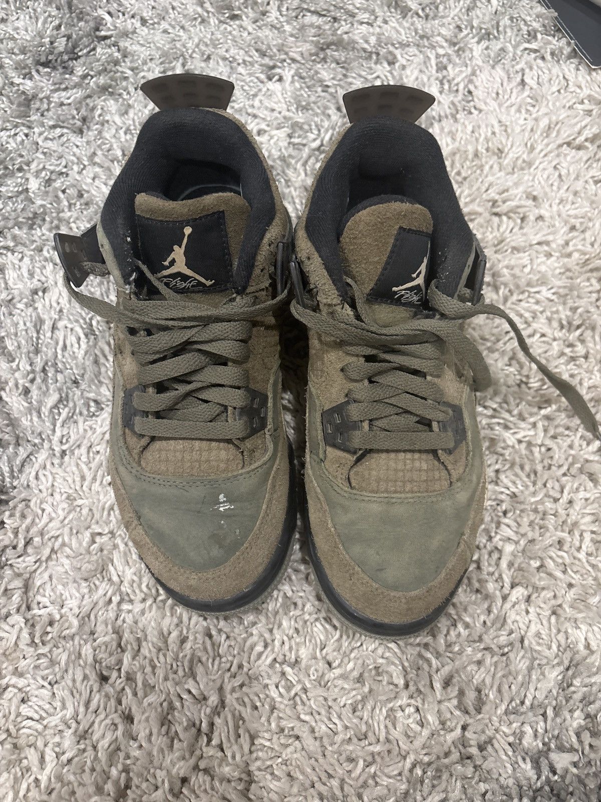 Nike Nike Air Jordans Size US 5 / EU 37 - 6 Thumbnail