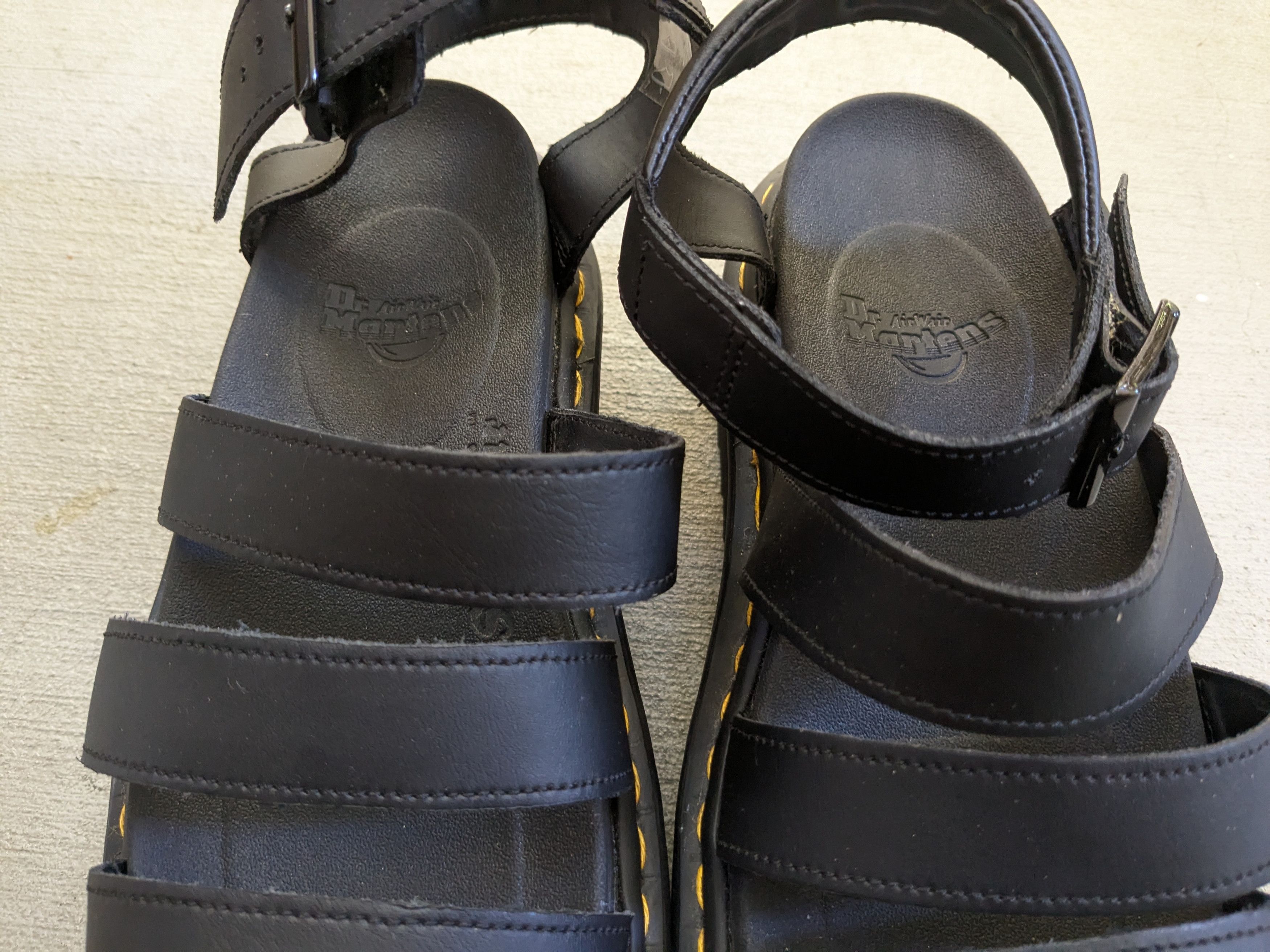 Dr. Martens Dr. Martens Blaire Quad Sandals Black Men 8 Leather Strap Size US 8 / EU 41 - 2 Thumbnail