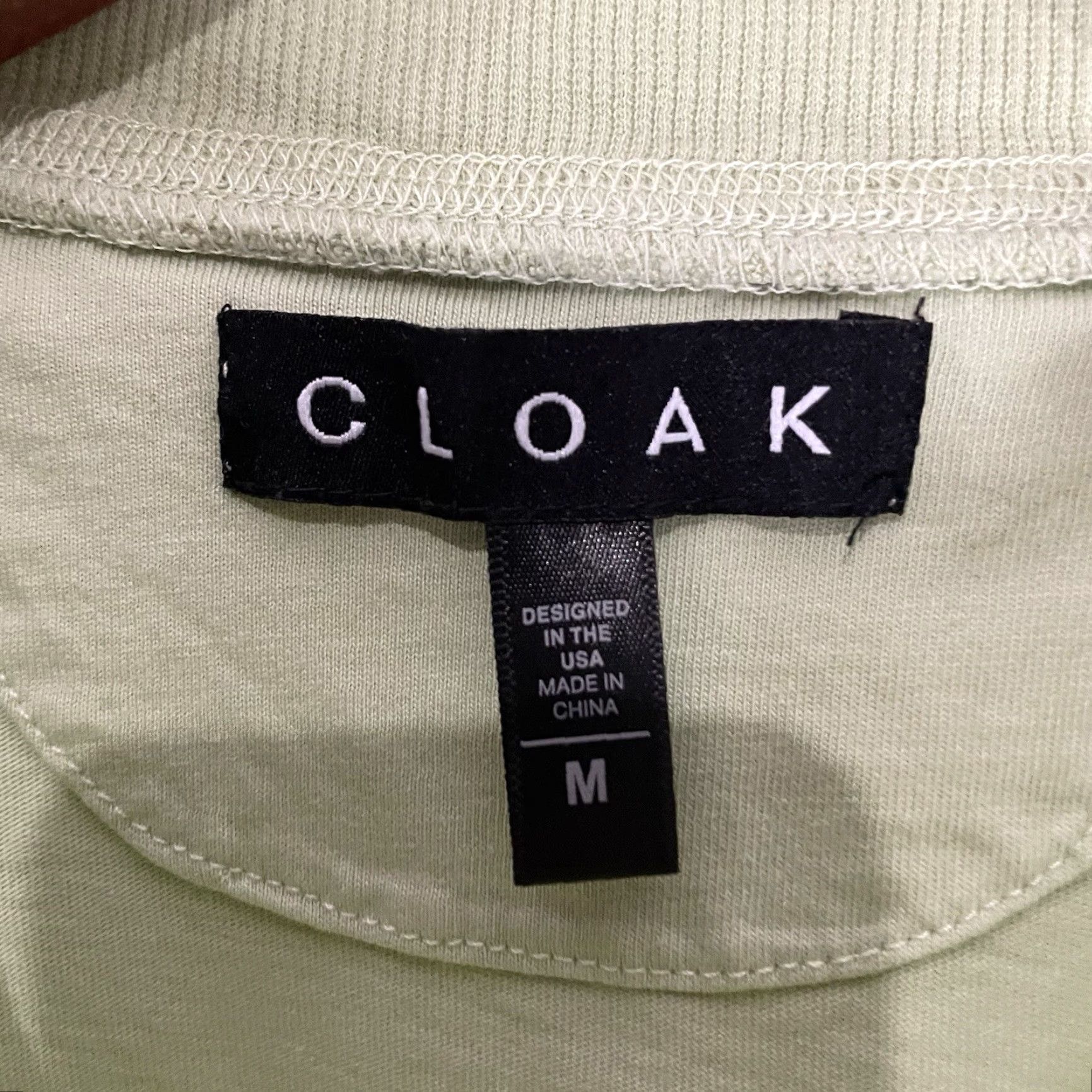 Vintage Cloak Tee Shirt Mens Size M Light Green 100% Cotton T-Shirt Green Logo Clothing Size US M / EU 48-50 / 2 - 4 Thumbnail