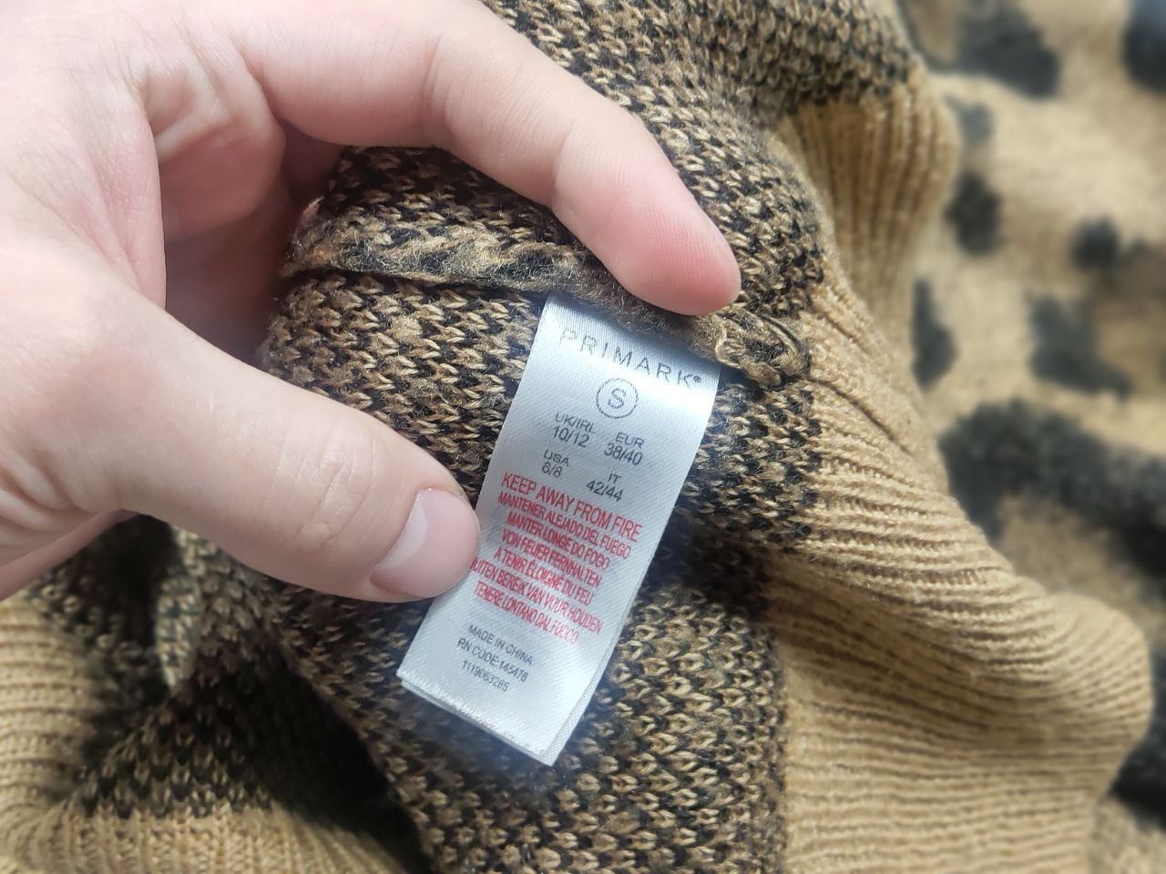 Japanese Brand Vintage leopard Mohair Style Sweater Y2K hysteric style Size US S / EU 44-46 / 1 - 11 Thumbnail