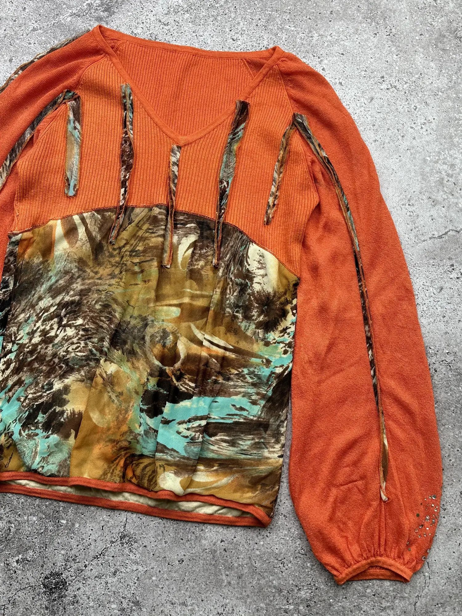 Vintage Vintage Printed Sweater C77(V624) Size M / US 6-8 / IT 42-44 - 3 Thumbnail