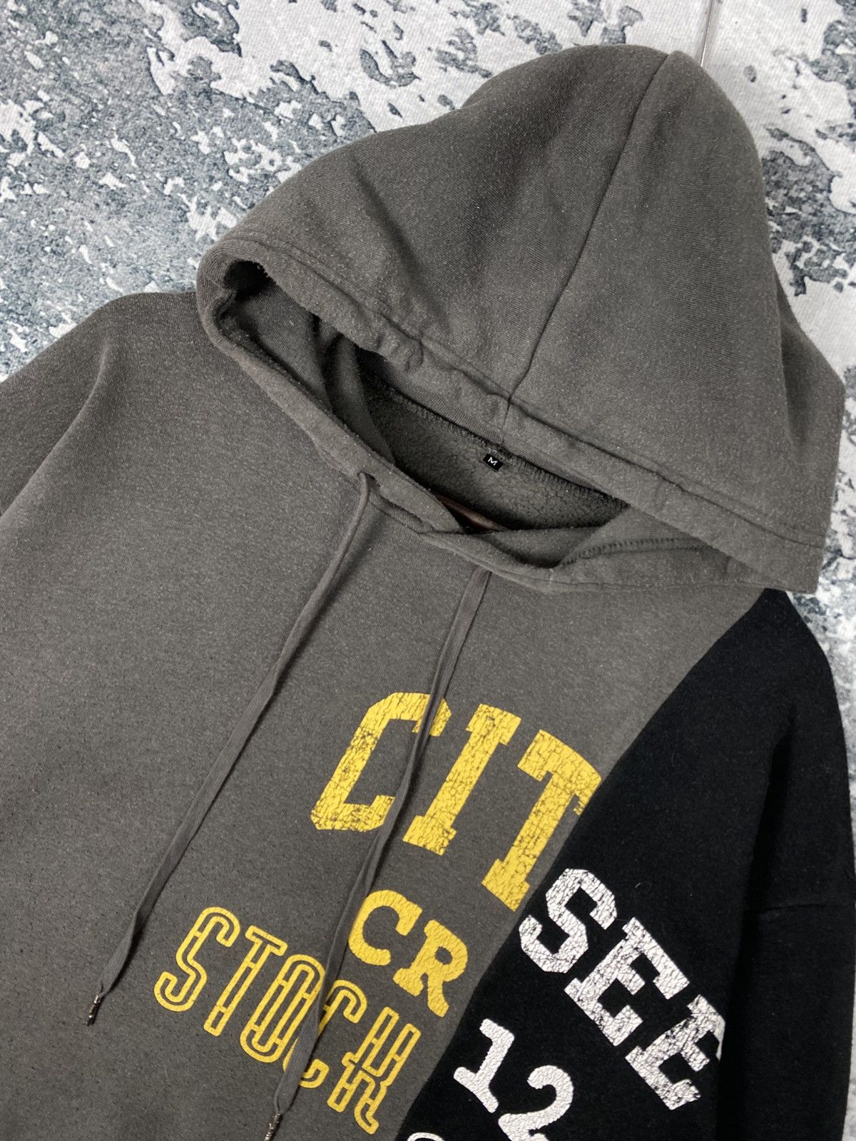 Japanese Brand Vintage Japanese Brand Pullover Hoodies Size US M / EU 48-50 / 2 - 2 Thumbnail