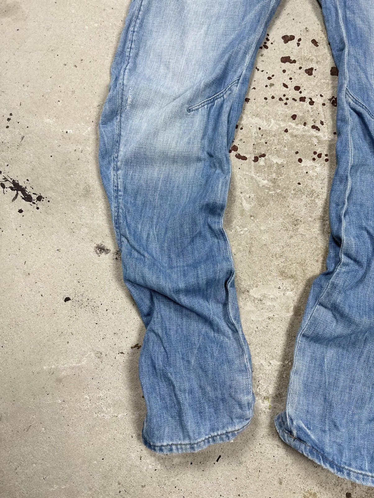G-Star × Japanese Brand × Vintage Vintage Y2K G Star Raw 3301 Distressed Tapered Denim Jeans Size US 31 - 4 Thumbnail