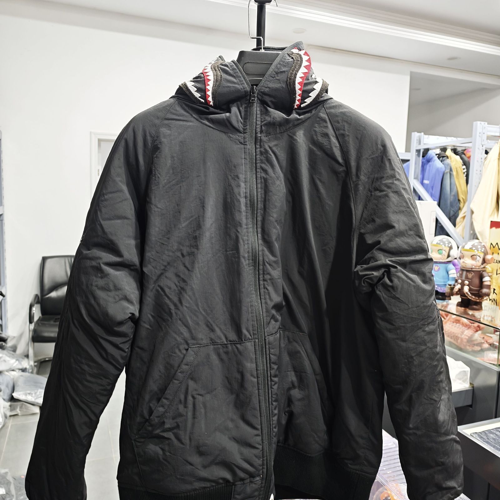 Bape A BATHING APE Shark WGM Down Jacket Size XL Size US XL / EU 56 / 4 - 1 Thumbnail