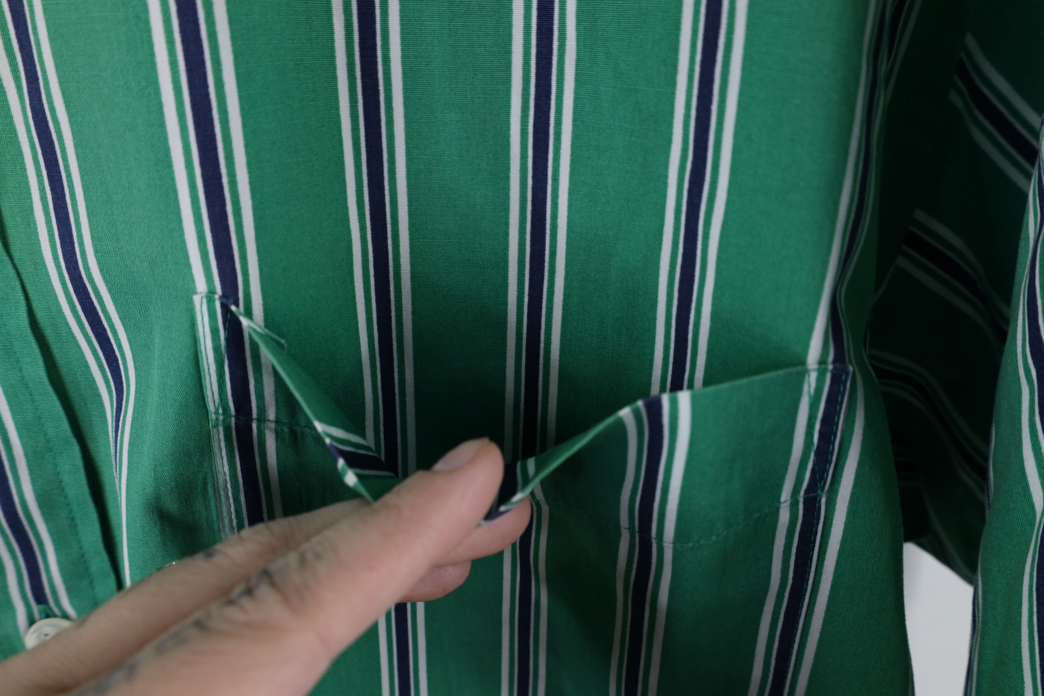 Vintage Vintage 90s Streetwear Fit Striped Short Sleeve Button Shirt Size US M / EU 48-50 / 2 - 6 Thumbnail