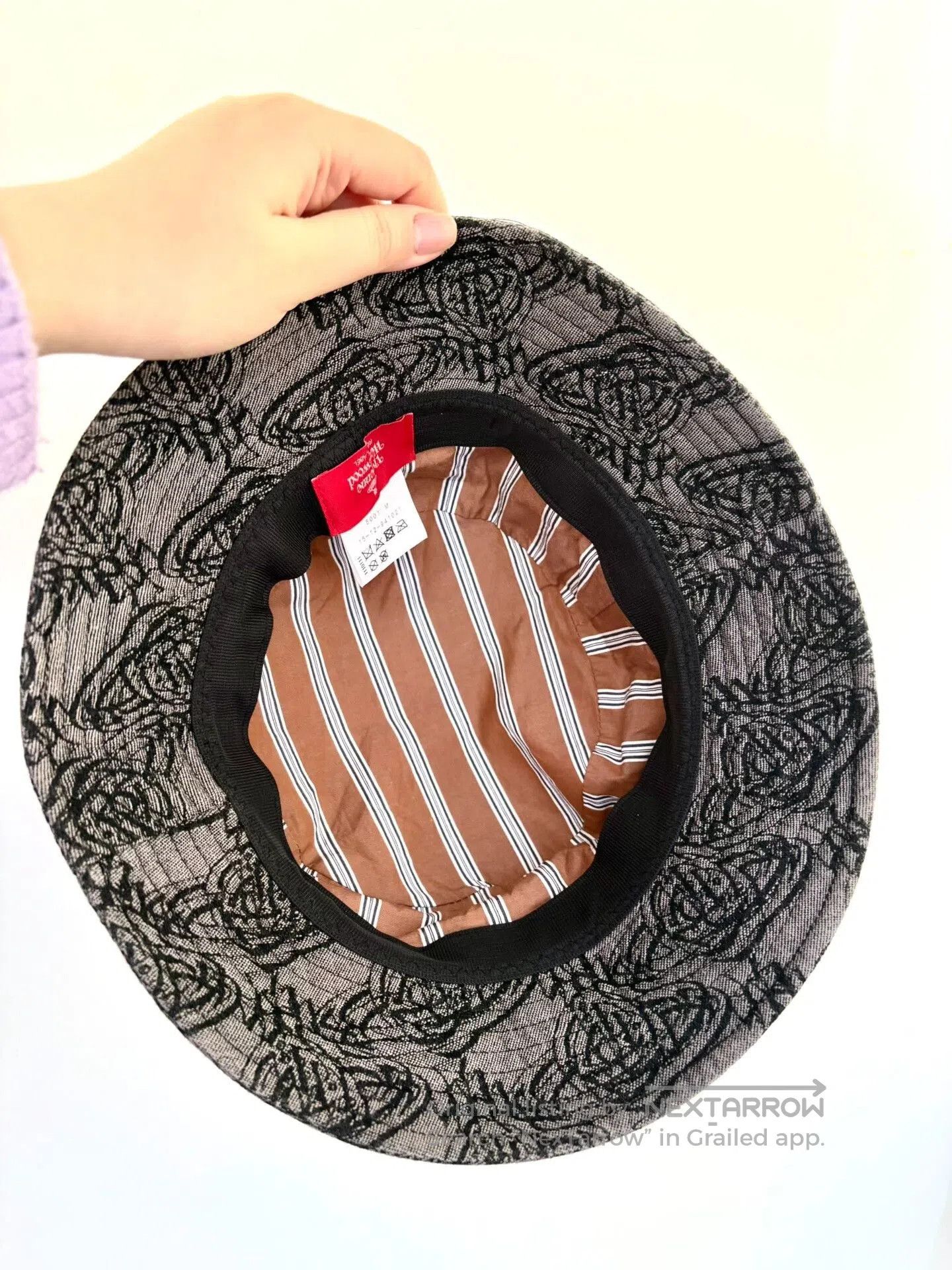 Vivienne Westwood vivienne westwood printed fisherman bucket hat. Size ONE SIZE - 6 Thumbnail