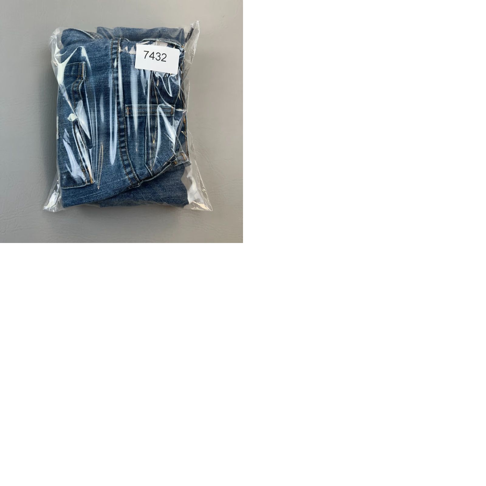 Carhartt Carhartt Jeans Mens 32x30 Blue Denim Midweight Relaxed Fit Work Wear 101483-980 Size US 32 / EU 48 - 9 Thumbnail