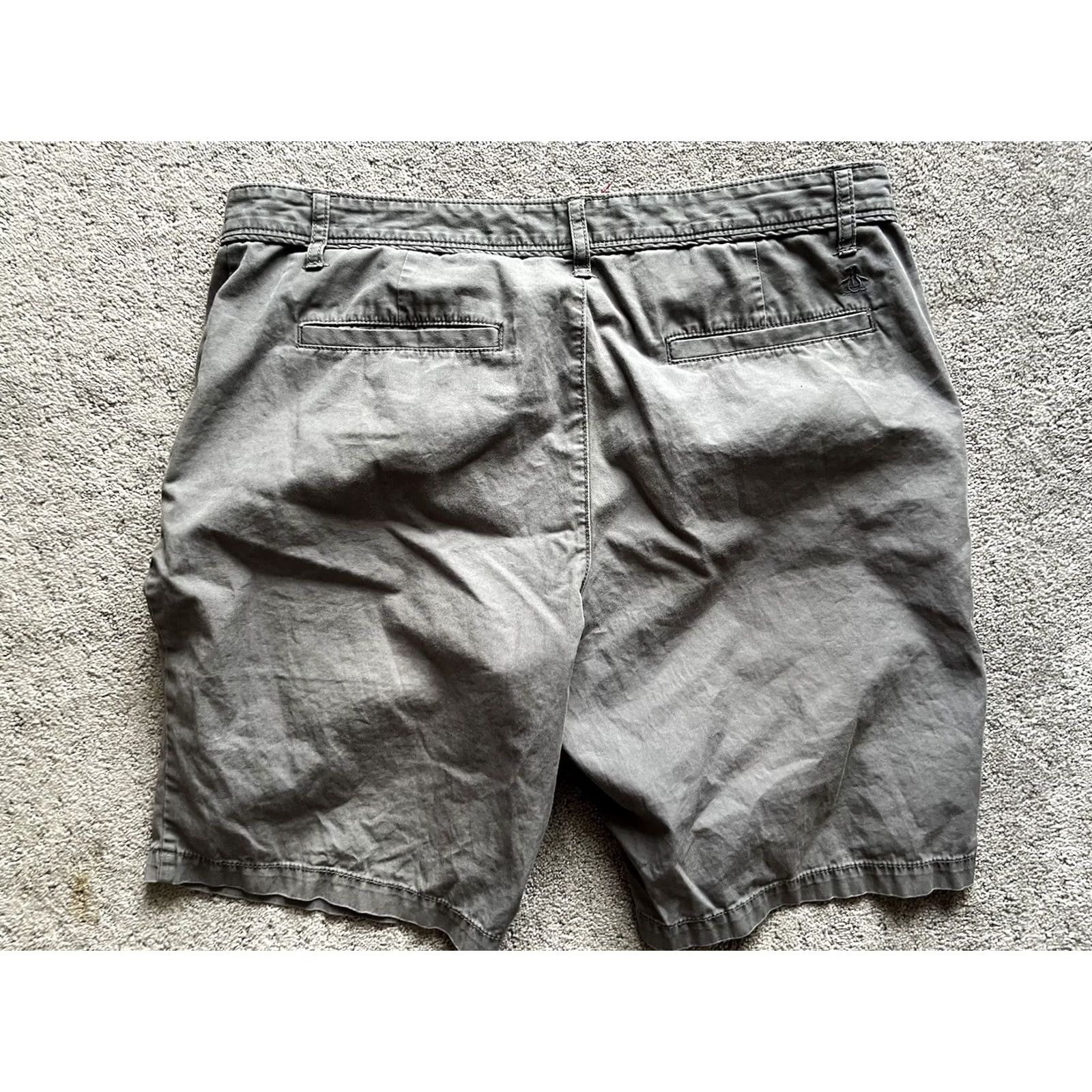Vintage Penguin by Munsing Wear Chino Shorts Gray Cotton Size 36 Regular Inseam 8" Size US 36 / EU 52 - 2 Thumbnail