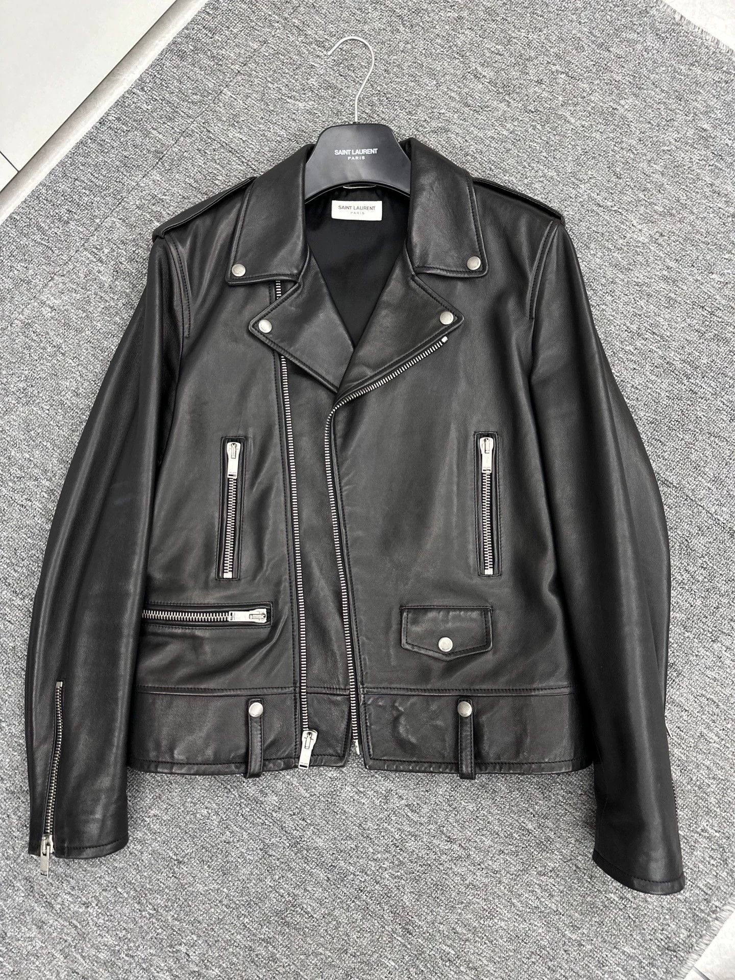 Saint Laurent Paris Saint Laurent Paris L01 leather jacket | Grailed