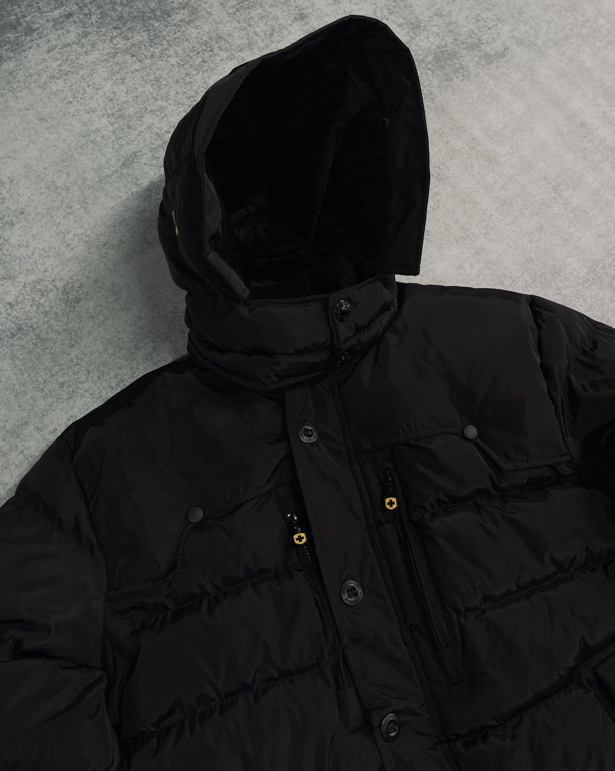Wellensteyn Wellensteyn Men’s Black Down Bomber Jacket Size XL Hooded Size US XL / EU 56 / 4 - 8 Thumbnail