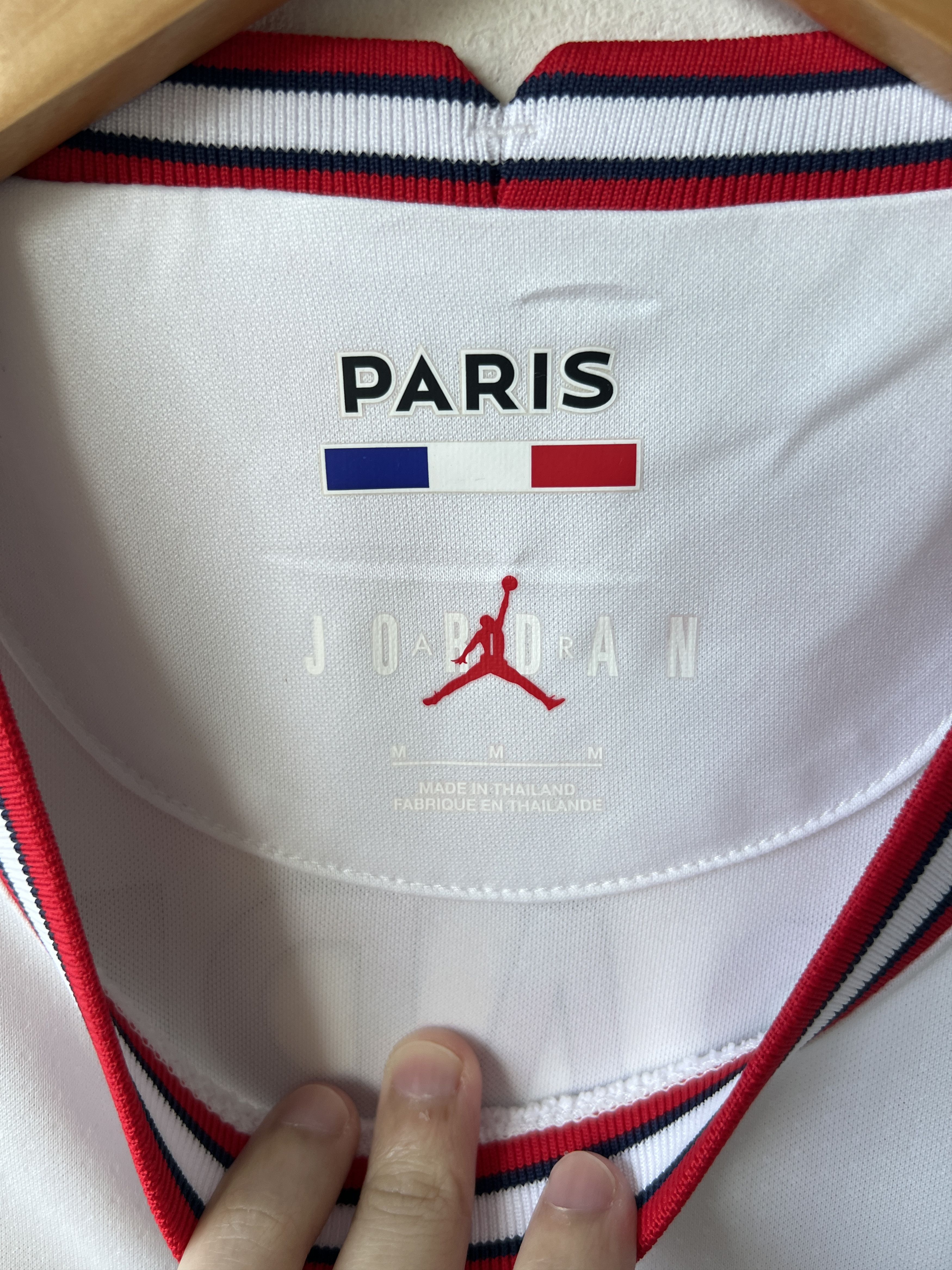 Nike (M) PSG 2021-22 Fourth Kit Mbappe #7 (NEW) Size US M / EU 48-50 / 2 - 3 Thumbnail