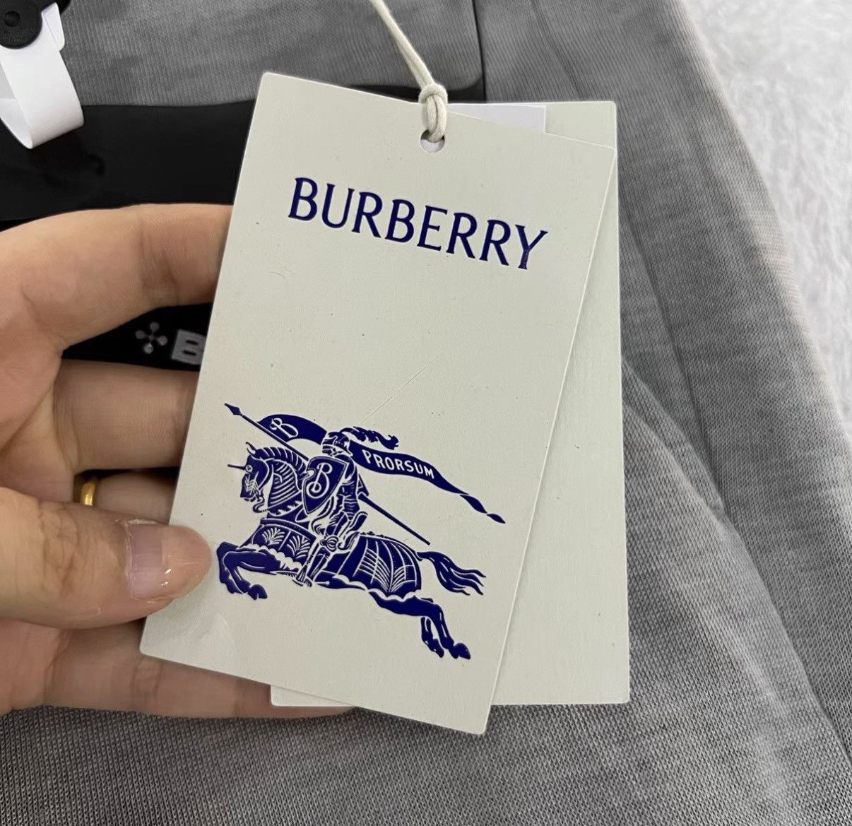 Burberry Burberry Light Grey Dress Pants J41 Size US 34 / EU 50 - 5 Thumbnail