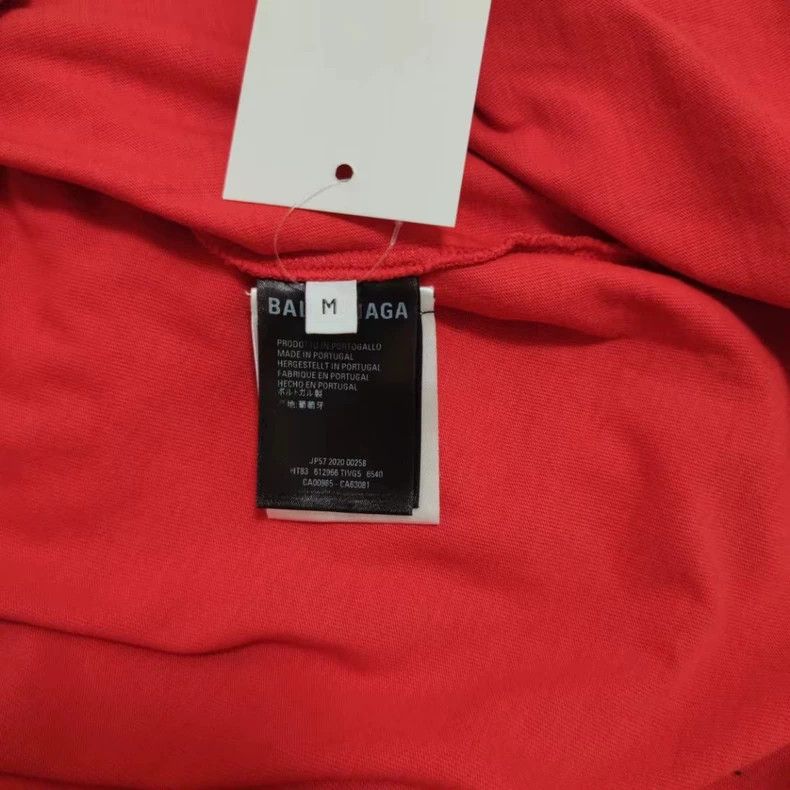 Balenciaga Balenciaga The red short sleeves are of good quality, and Size US S / EU 44-46 / 1 - 5 Thumbnail